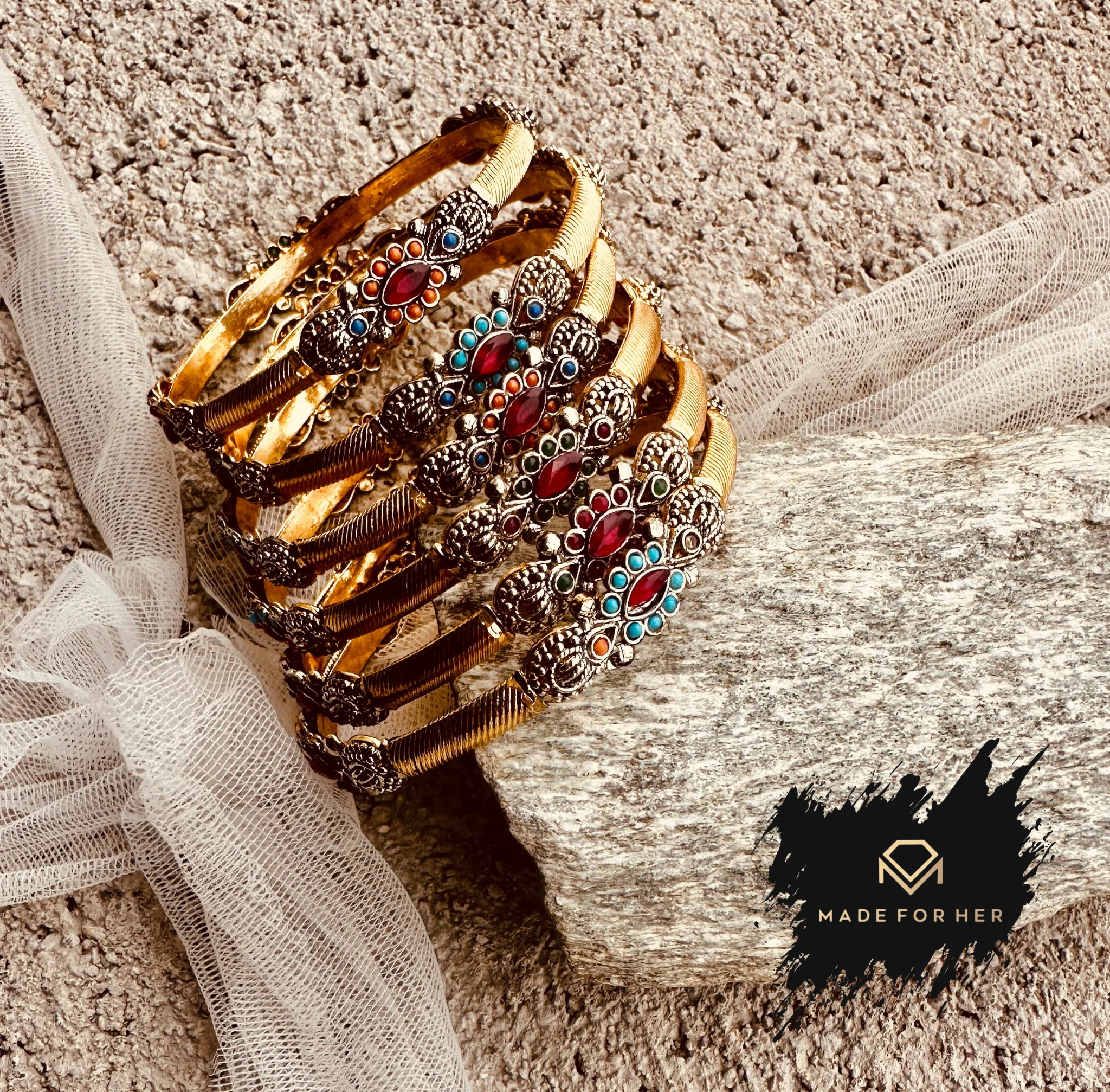 Made For Her-Noor Statement Bangles - WM1016