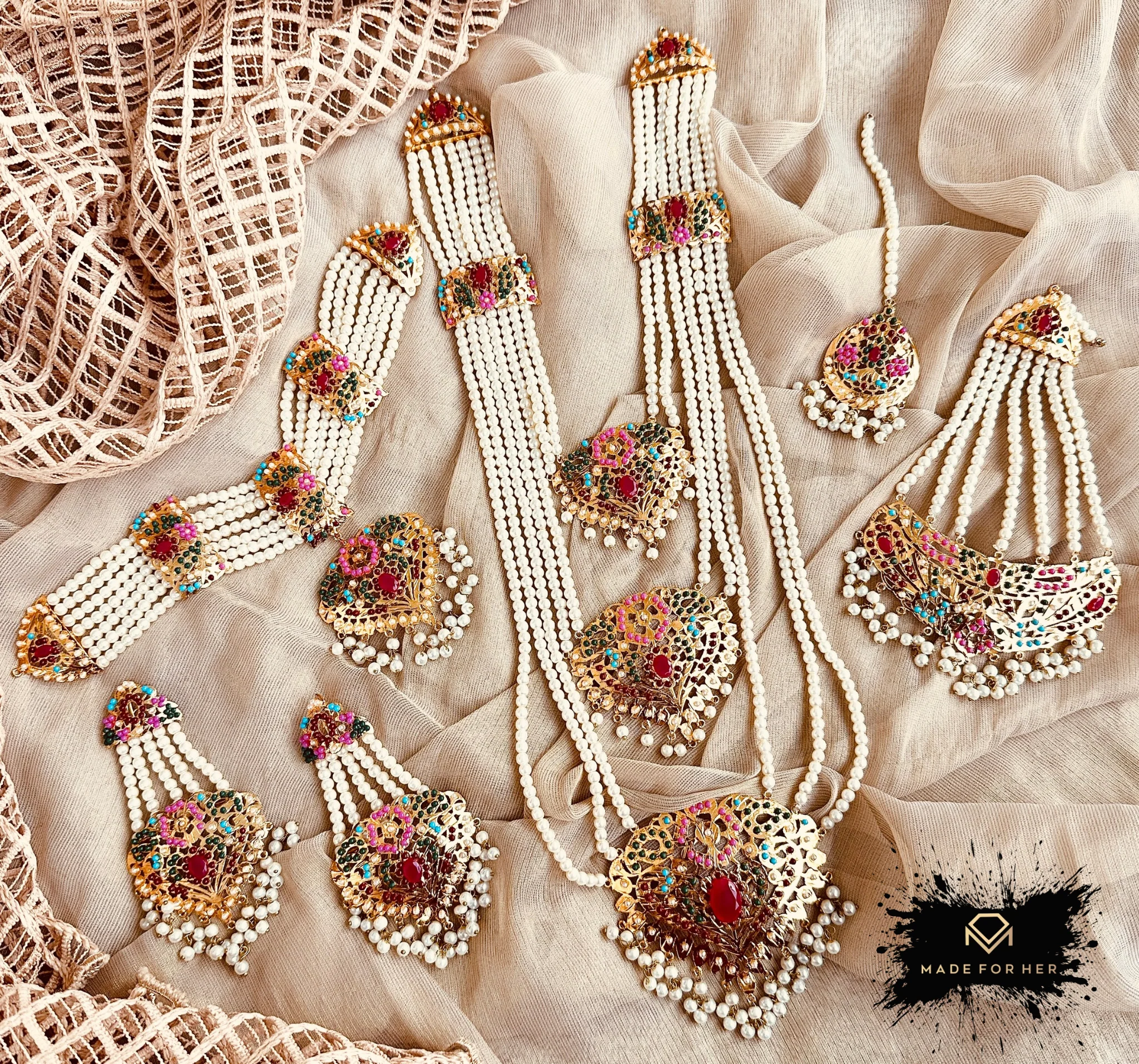 Made For Her-Husn-e-Hyderabadi ? 3 Layered Bridal Set - WM1060 - Image 3