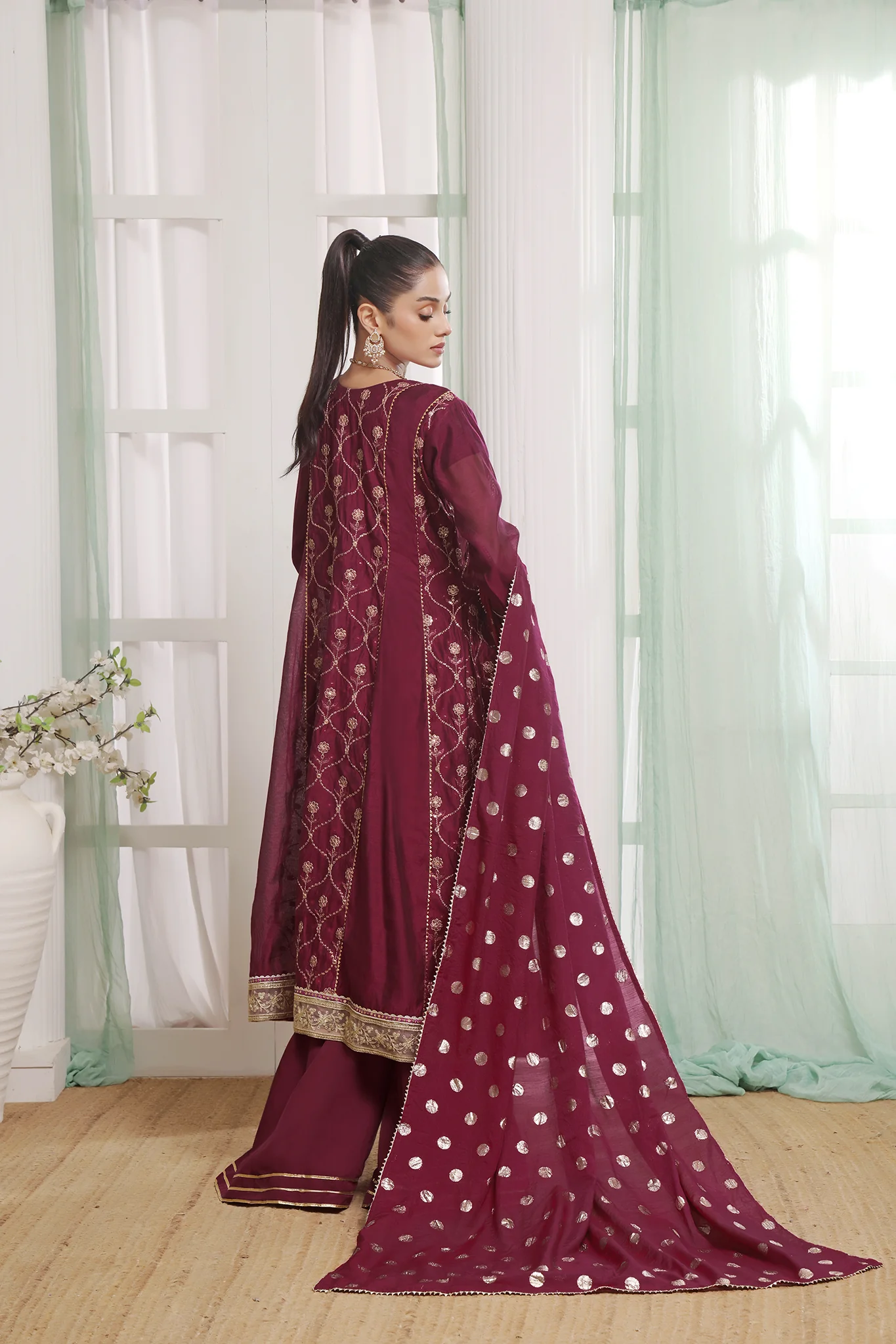 Noor E Mahal by Madiha Gohar Stitched Formals Suit-Gul e Gulnaar - 3pc Embroidered Formal - Image 15