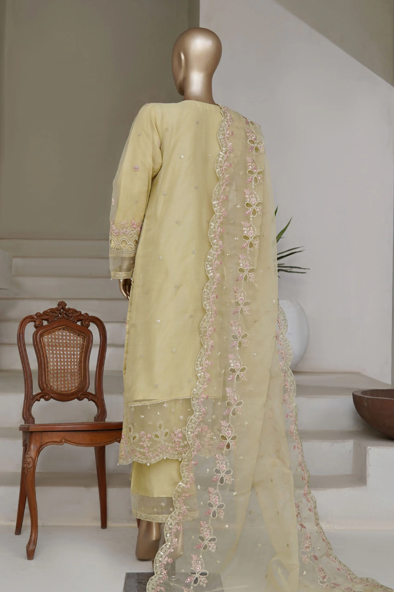 Mahpara by Sada Bahar Stitched 3 Piece Festive Formals Vol-17 Suit-3D-6-PISTA - Image 3