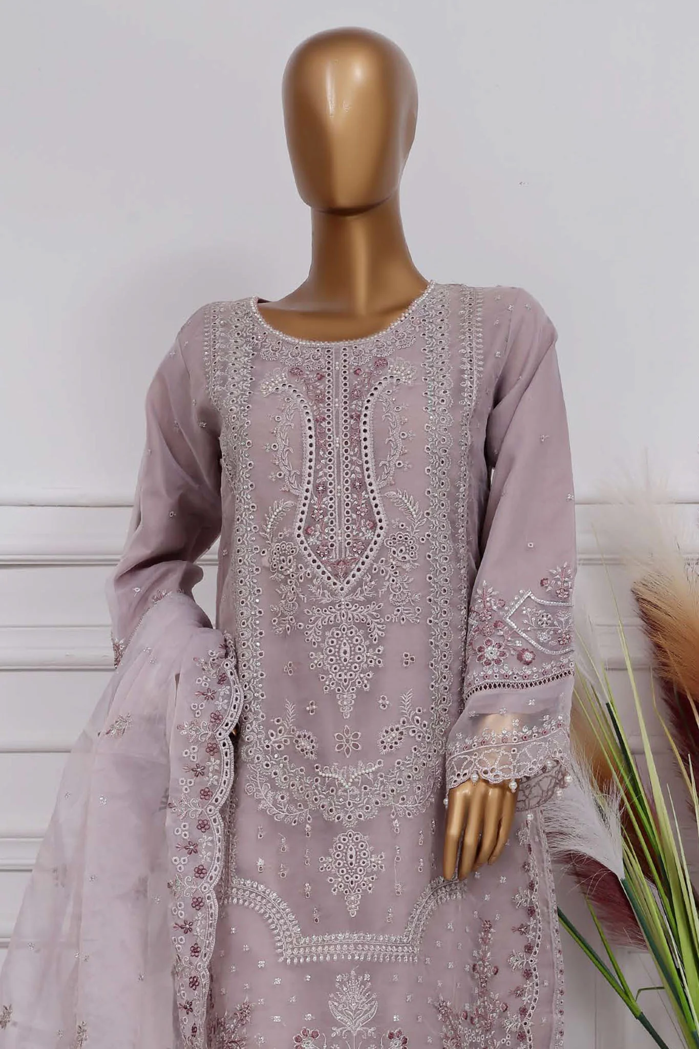 Mahpara by Sada Bahar Stitched 3 Piece Festive Formals Vol-15 Collection-B-29-Lilac - Image 2