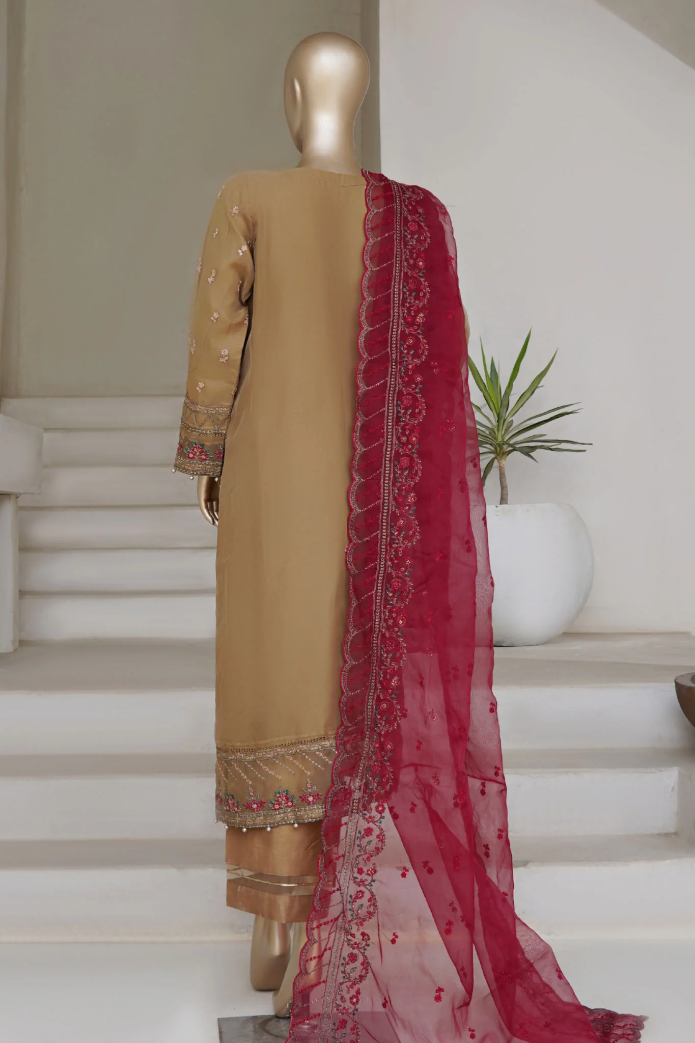 Mahpara by Sada Bahar Stitched 3 Piece Festive Formals Vol-17 Suit-MA-41-CHEKO - Image 3