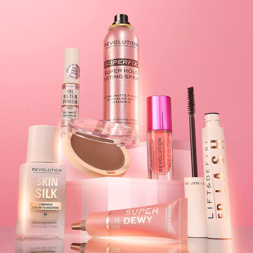 Makeup Revolution Superfix Misting Setting Spray 150ml - Image 3
