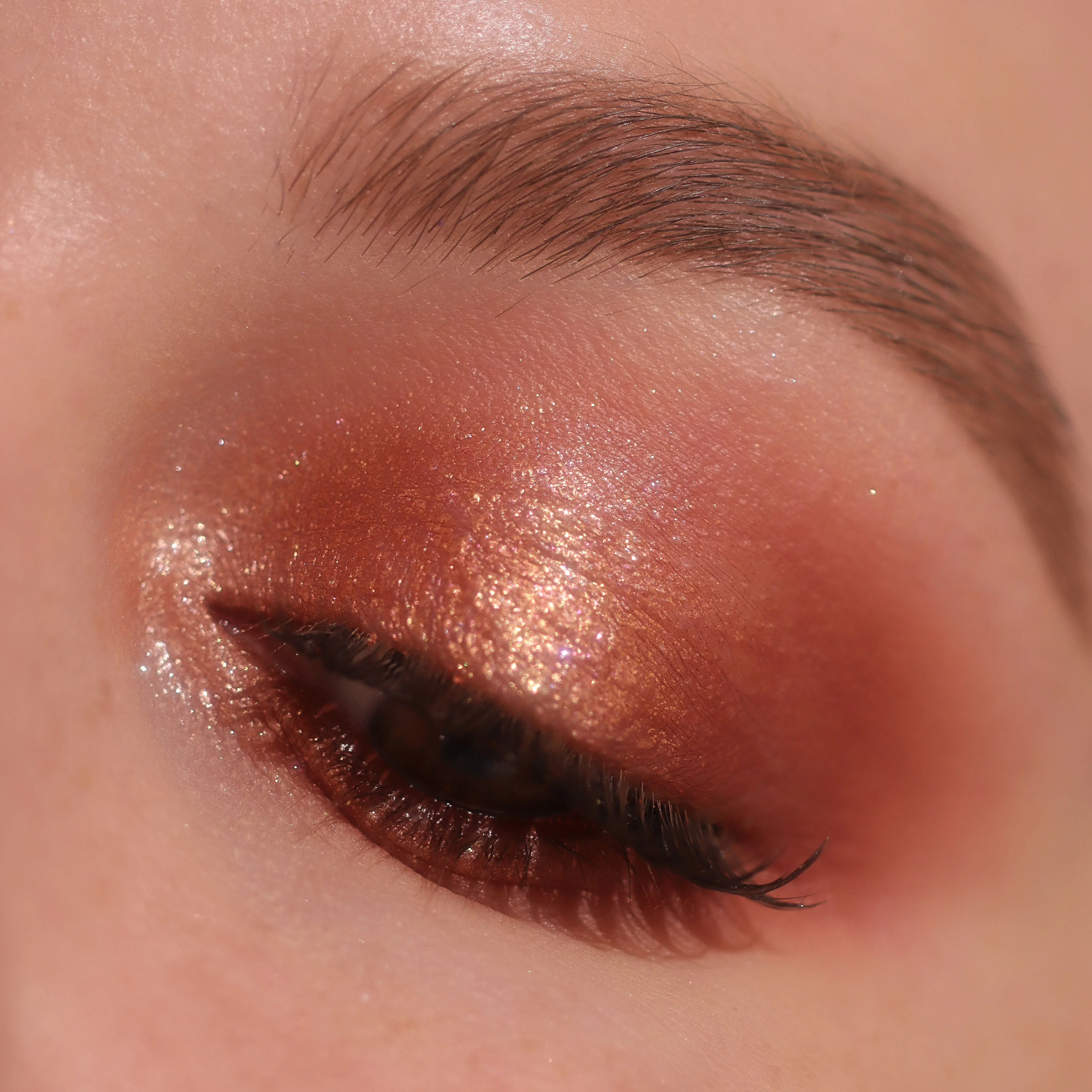 Makeup Revolution The True Icon Bronze Eyeshadow Palette - Image 3