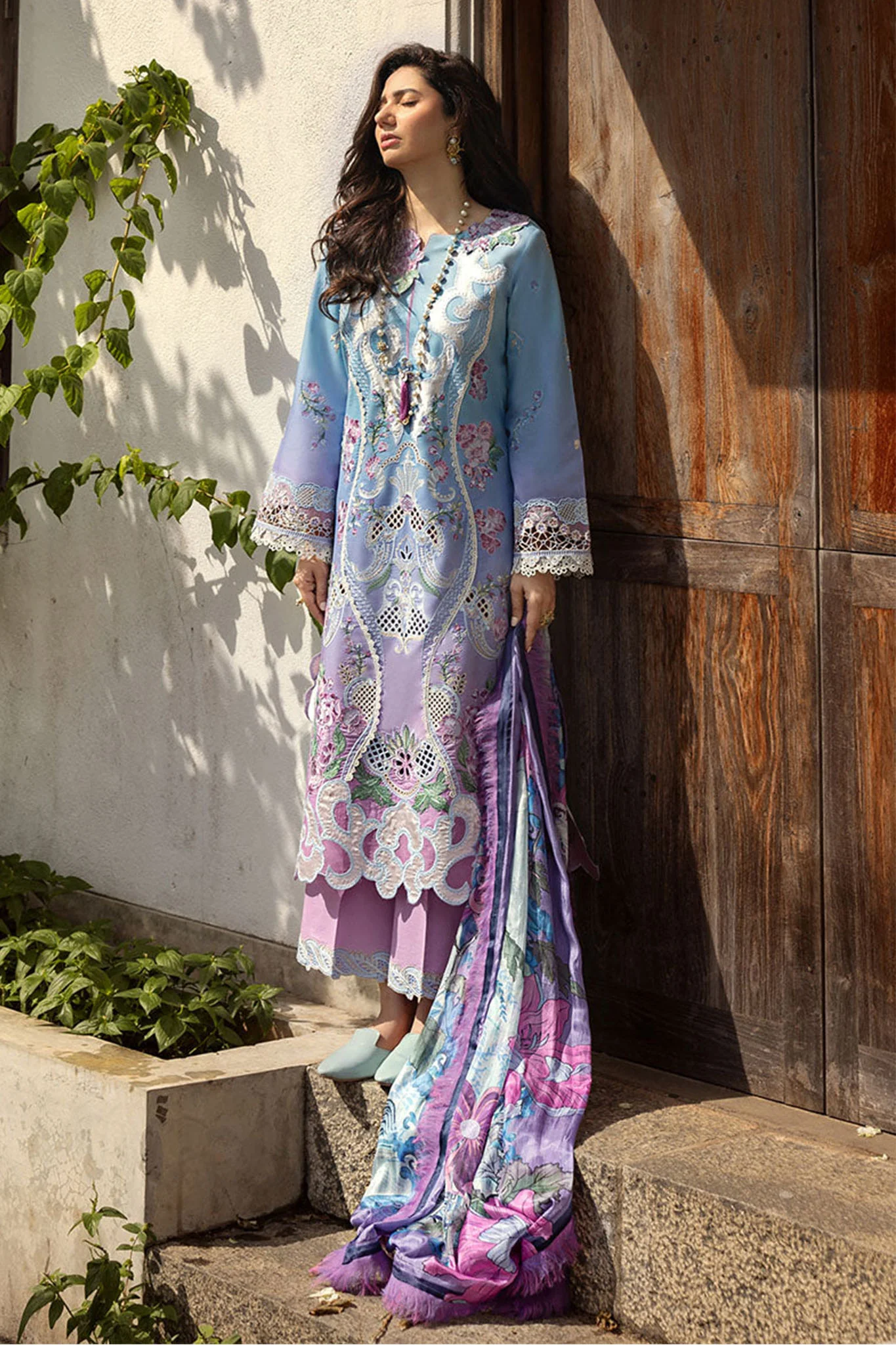 Manaram By Mushq Unstitched 3 Piece Luxury Lawn Suit-MUN-03-Whispering Melody - Image 3