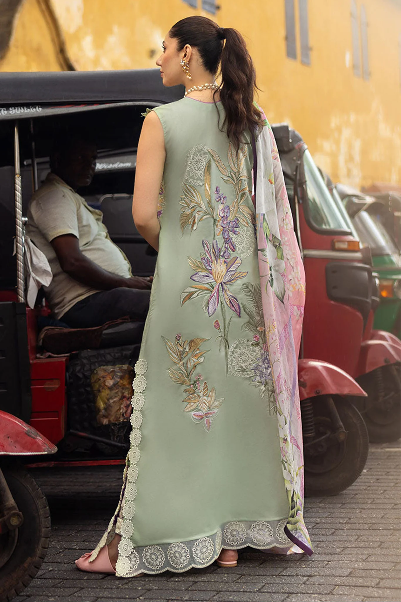 Manaram By Mushq Unstitched 3 Piece Luxury Lawn Suit-MUN-10-Beaming Drift - Image 4