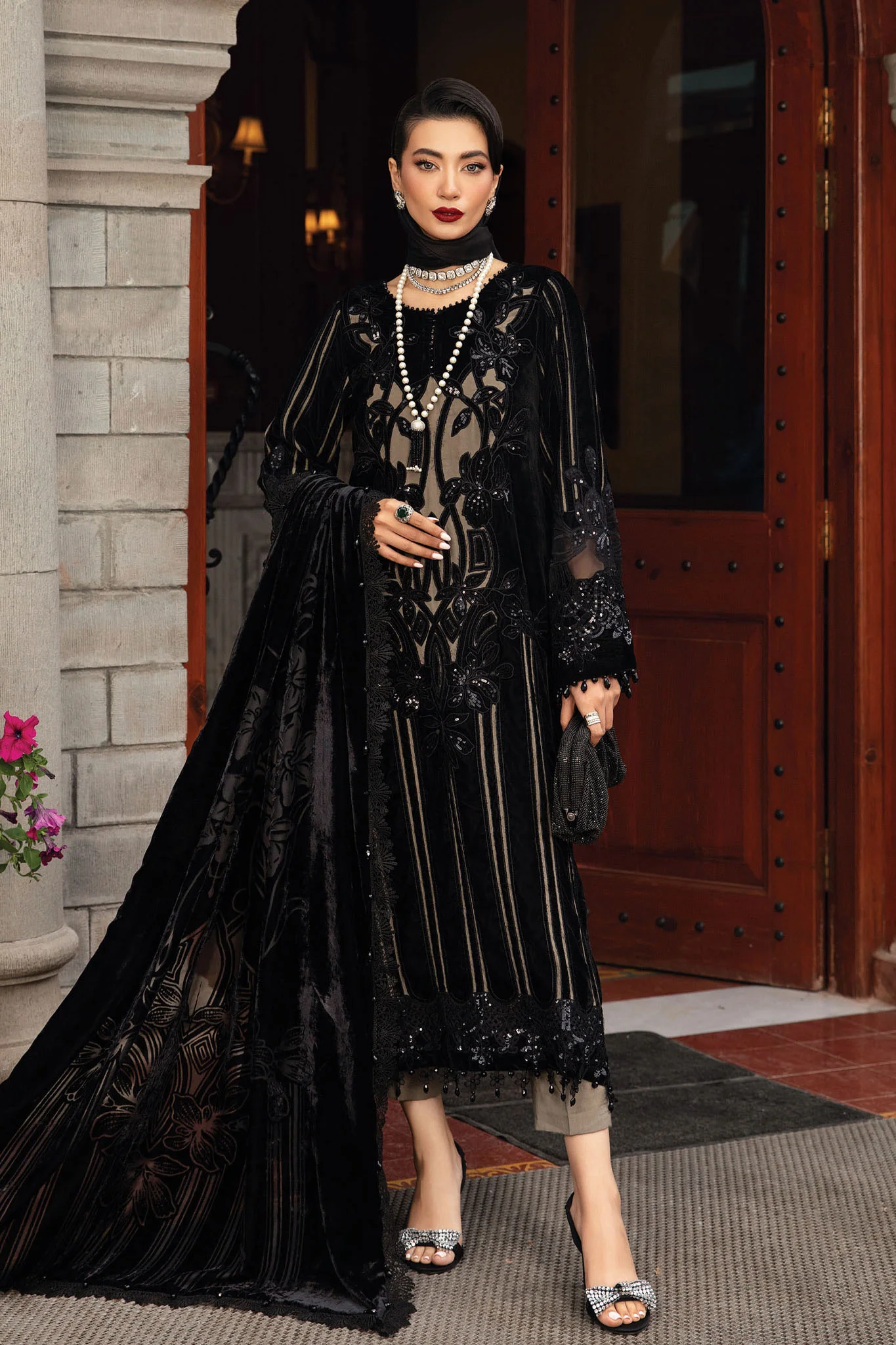Maria B Unstitched 3 Piece Winter Luxe Suit-LN-1205