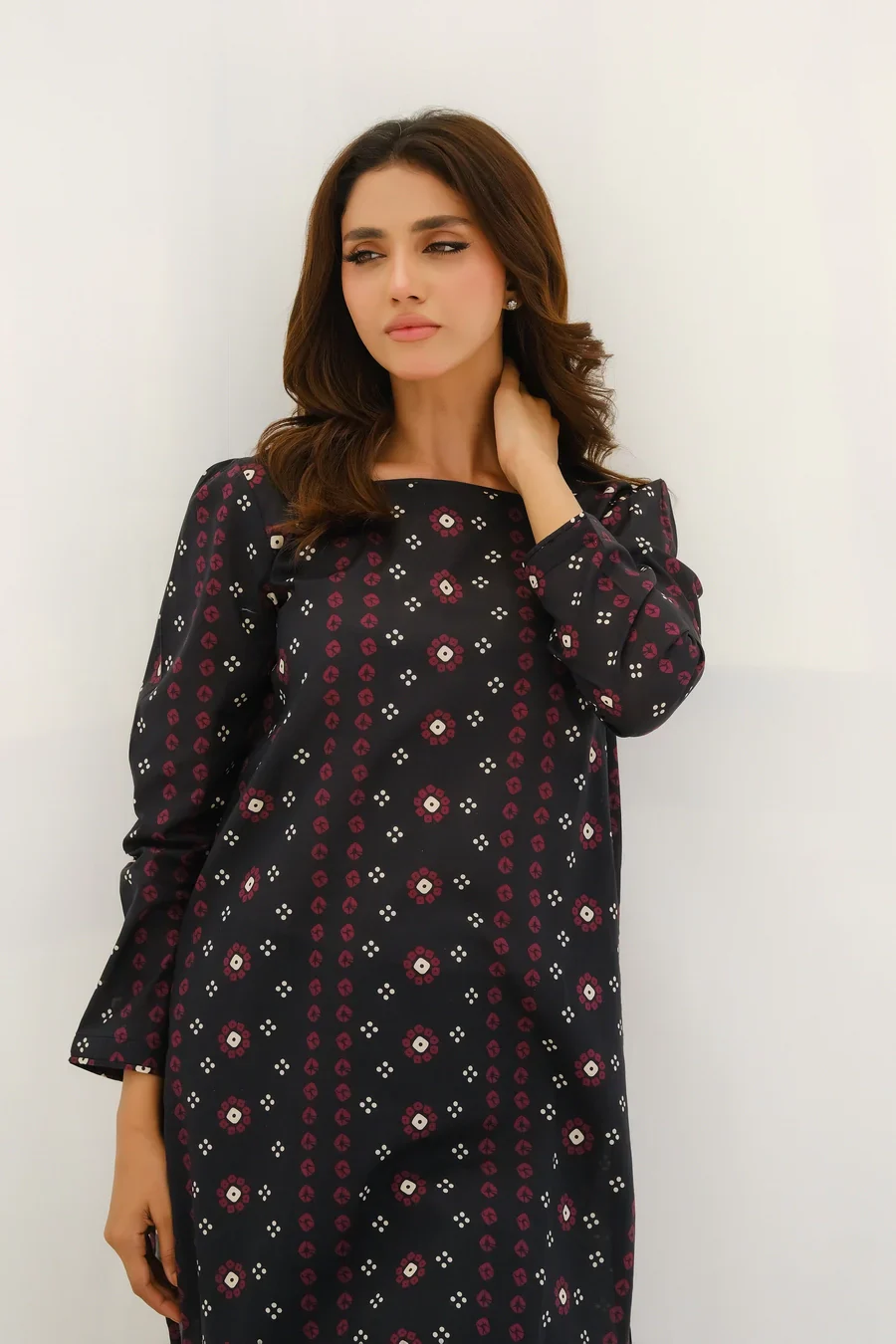 Dhaga Stitched 2 Piece Lawn Suit-Matching separate 0022 - Image 2