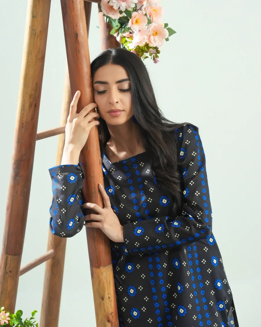 Dhaga Stitched 2 Piece Lawn Suit-Matching separate 0042 - Image 5