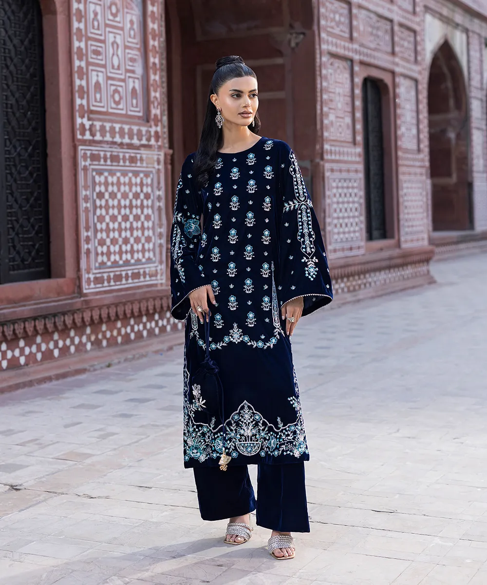 Makhmal By Mazil Stitched 3 Piece Formals Suit-Maisu - Image 2