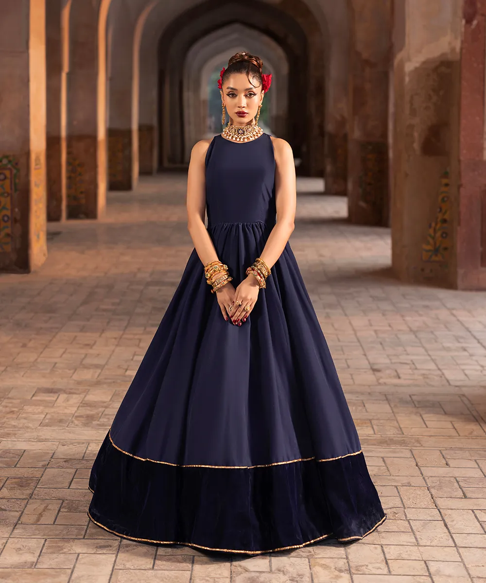 Makhmal By Mazil Stitched 3 Piece Formals Suit-Mashal Pishwas - Image 8