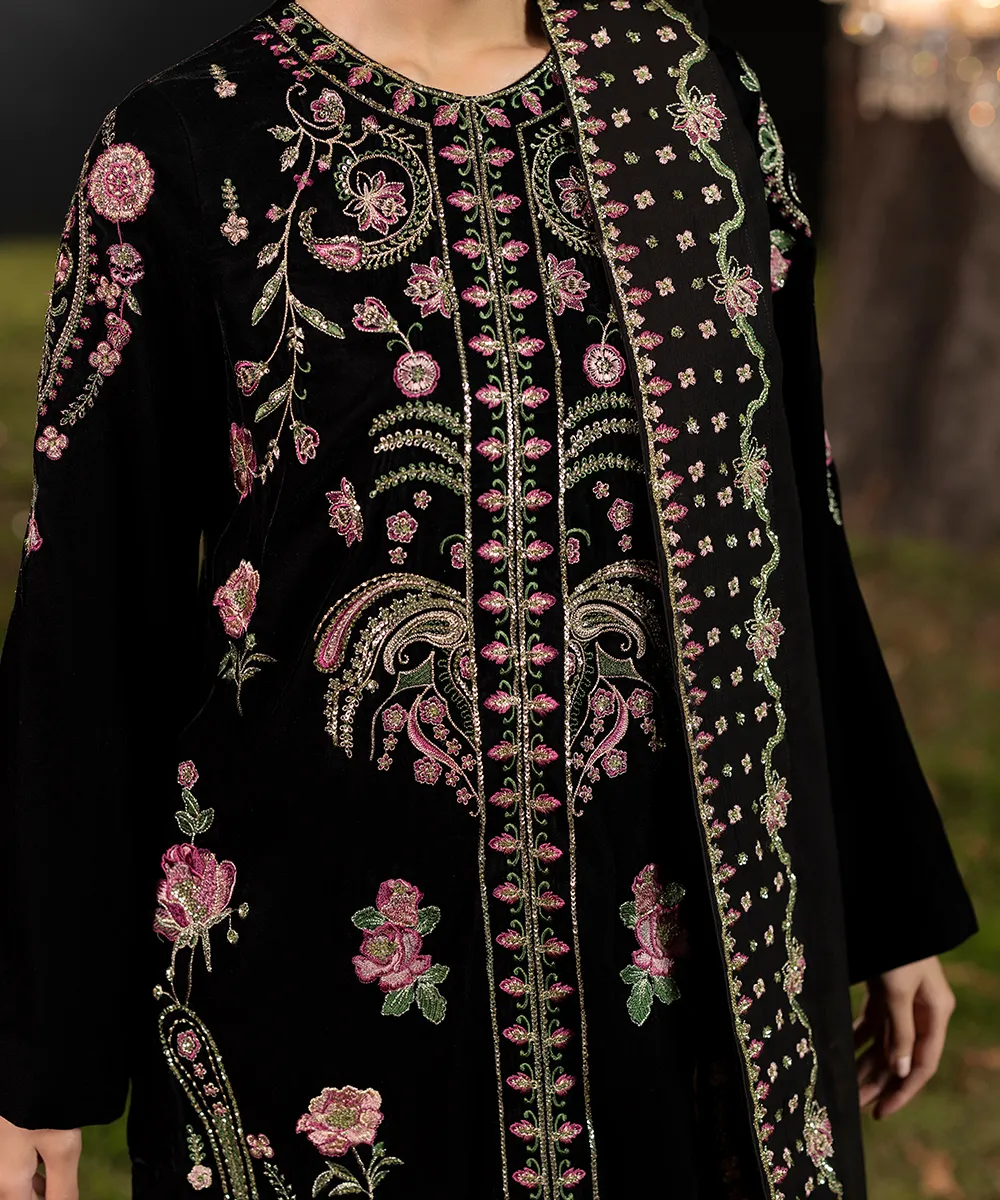 Makhmal By Mazil Stitched 3 Piece Formals Suit-Swabi - Image 4