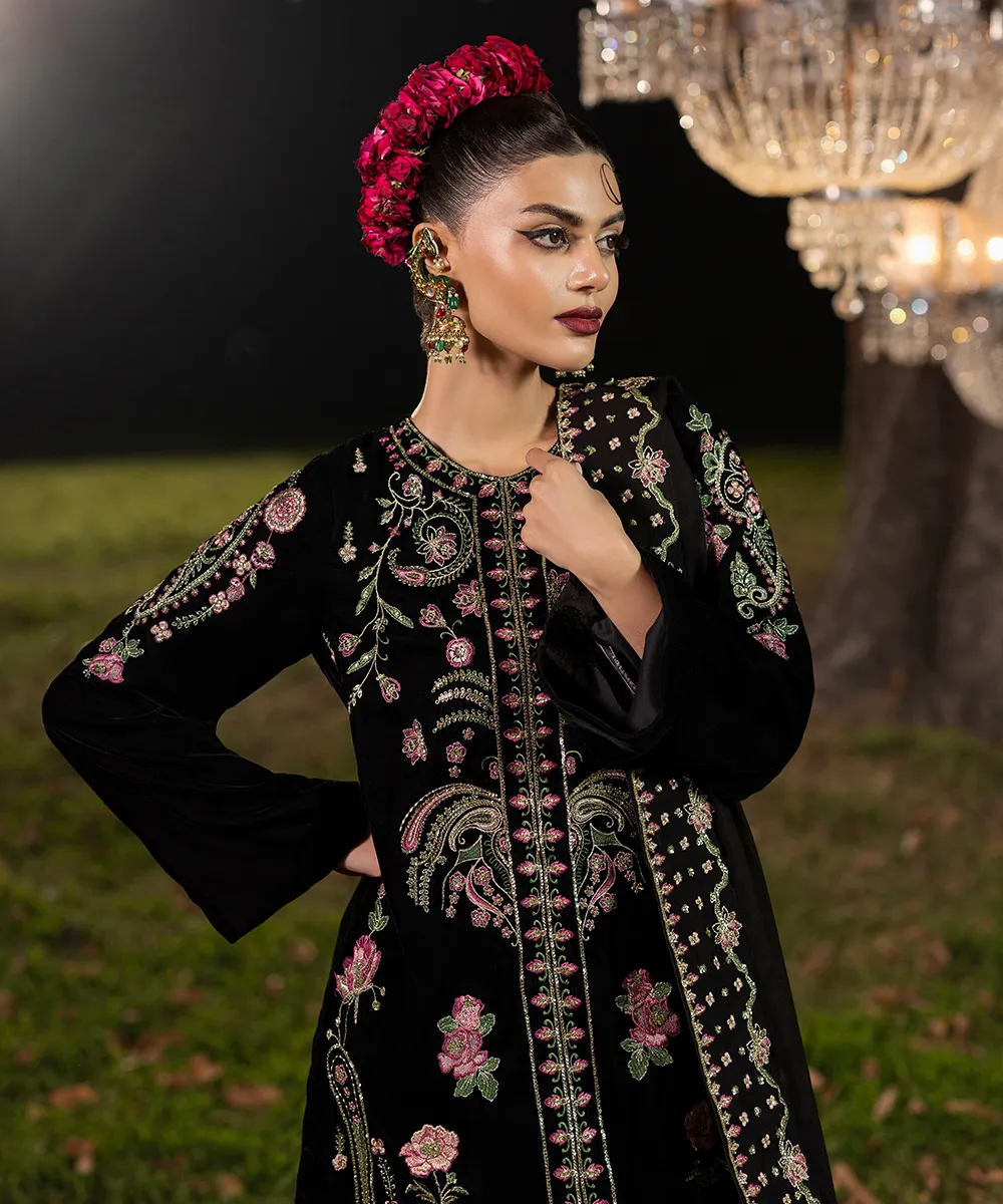 Makhmal By Mazil Stitched 3 Piece Formals Suit-Swabi - Image 5