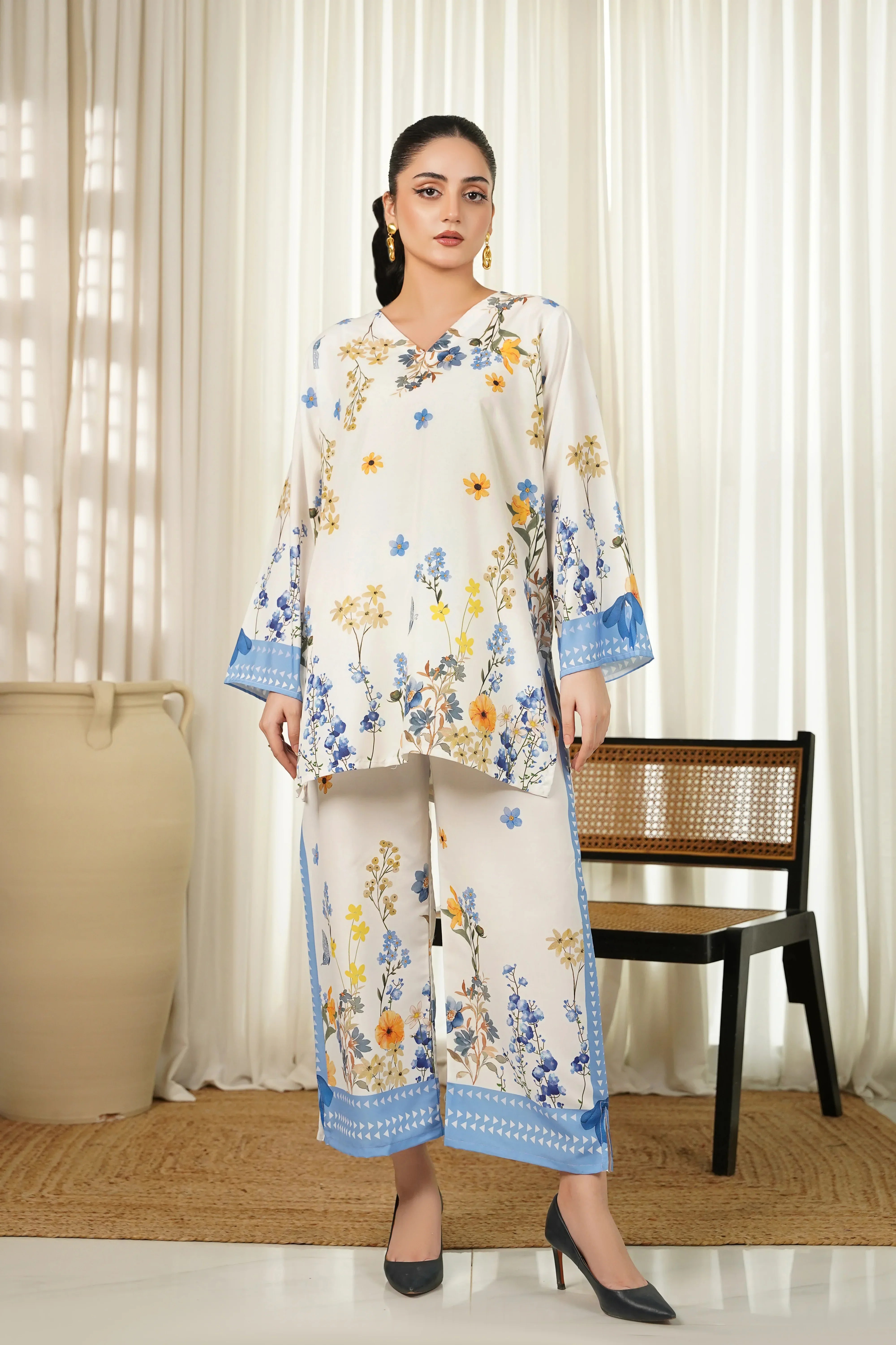 Dhaga Stitched 2 Piece Crepe Suit-Mysie