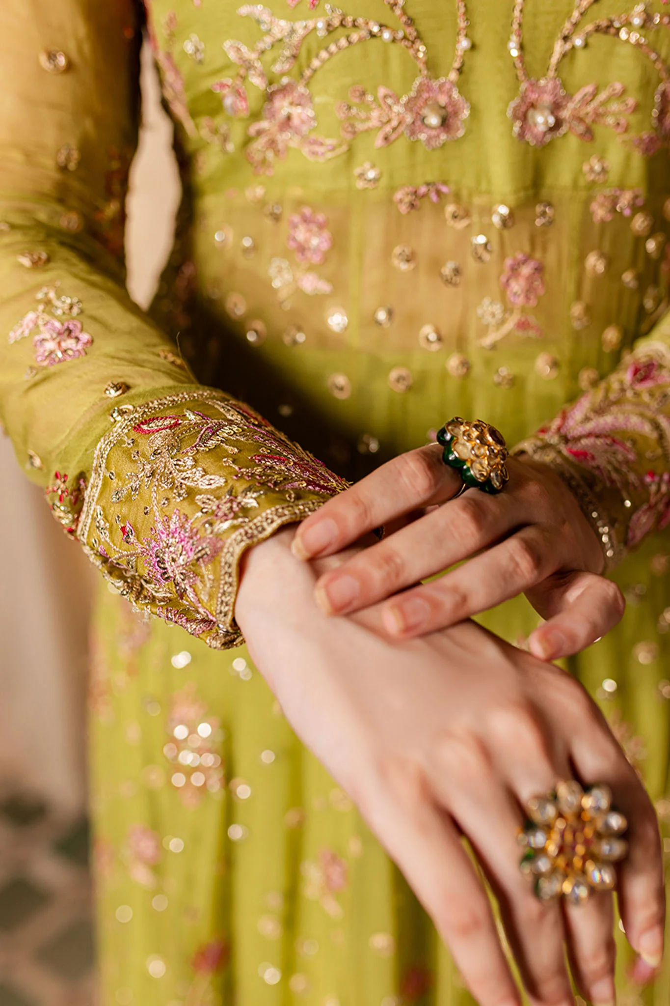 Naira By Roheenaz Unstitched 3 Piece Luxury Chiffon Suit-RNZ-04-Inaya - Image 3
