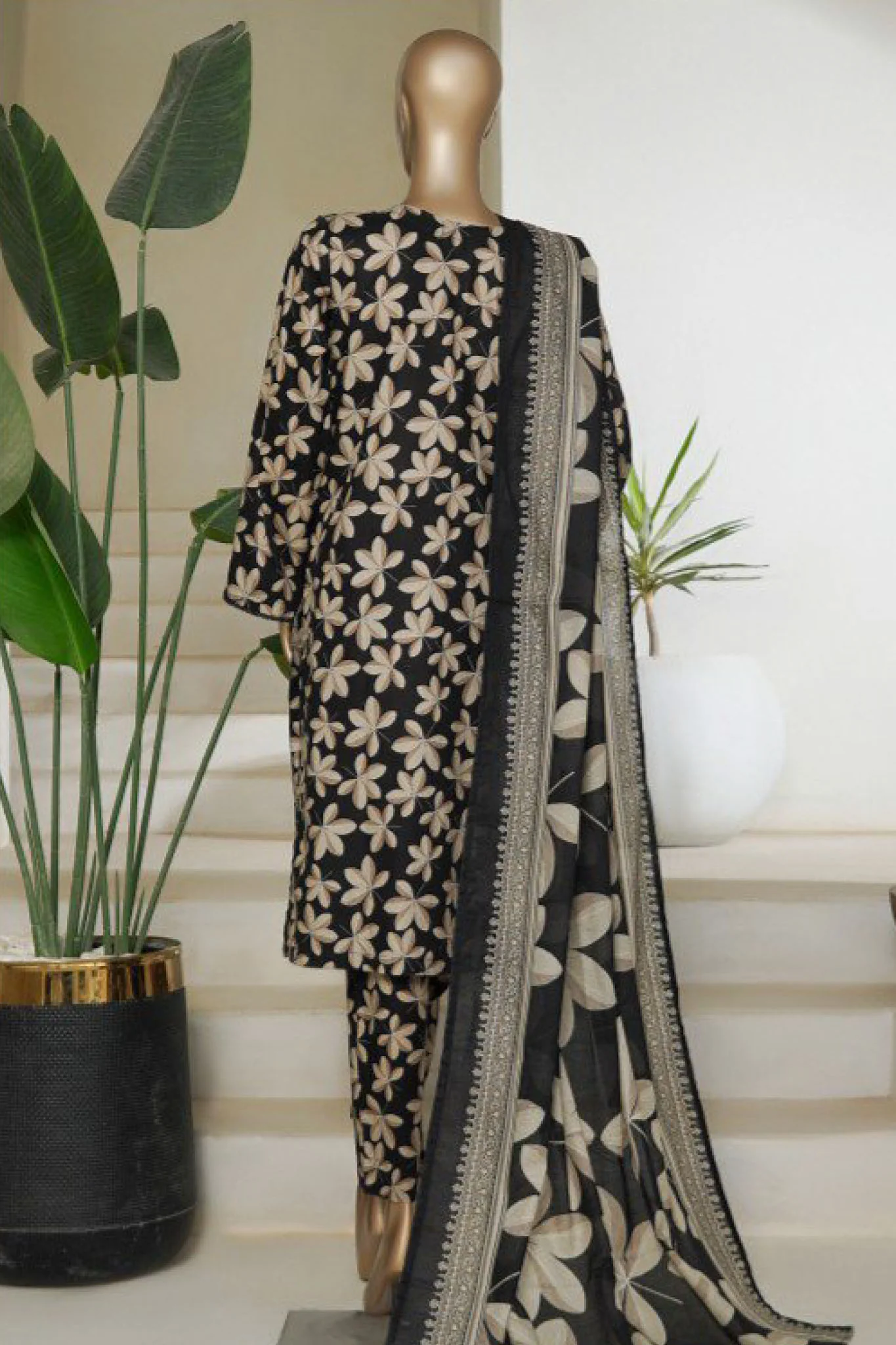 Bin Saeed Stitched 3 Piece Printed Lawn Suit-NSM-2437-Black - Image 3