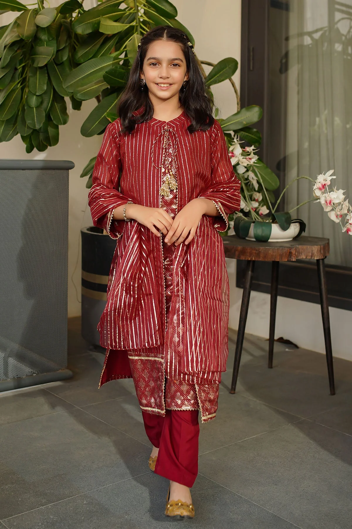 Ochre Clothing Zari Jacquard Hand Adda Work 3 Pc Suit Suit-SHD-12