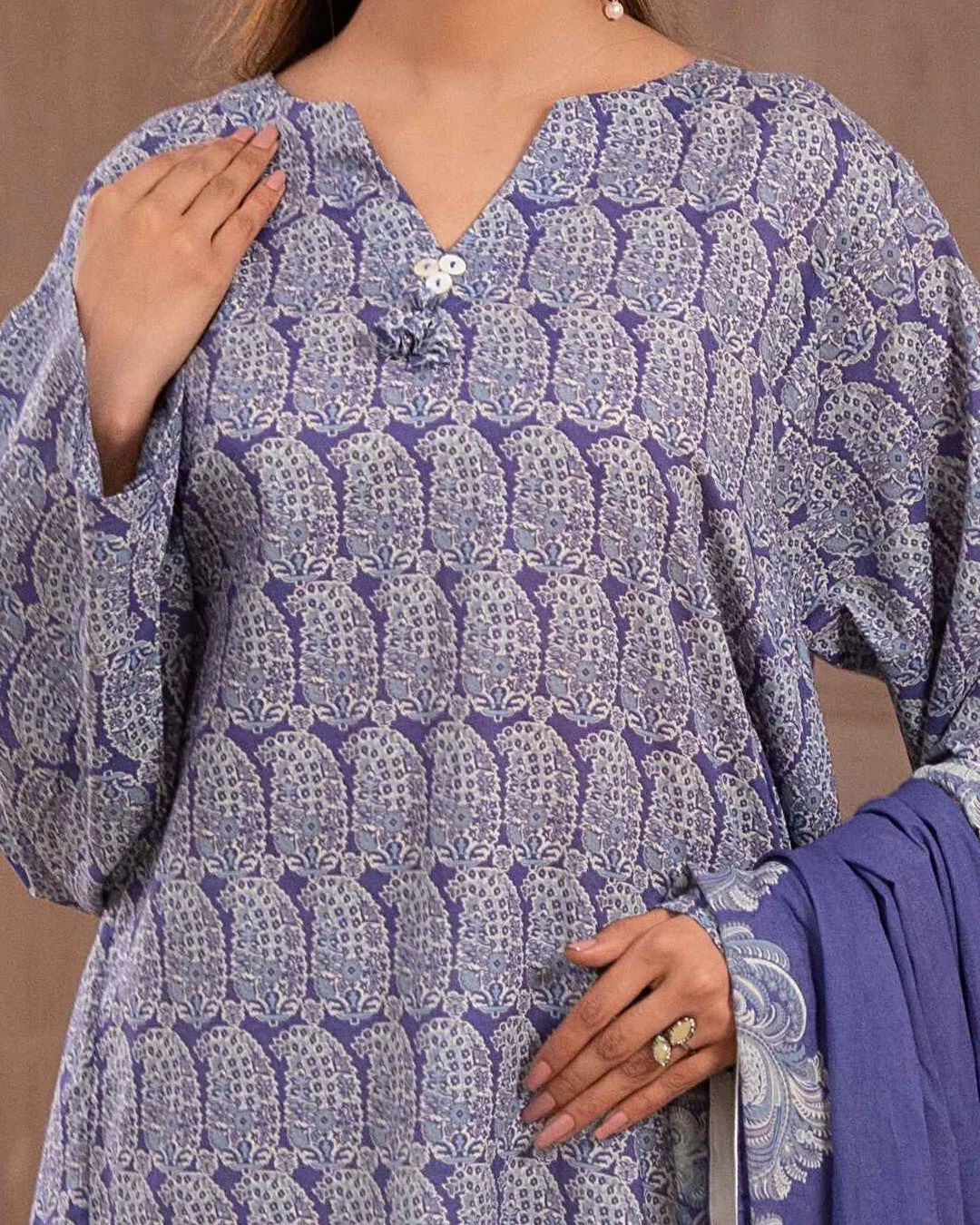 Ayla Studio Stitched PRINTED ESSENTIAL 3 PC - Paisley Passion - Image 4