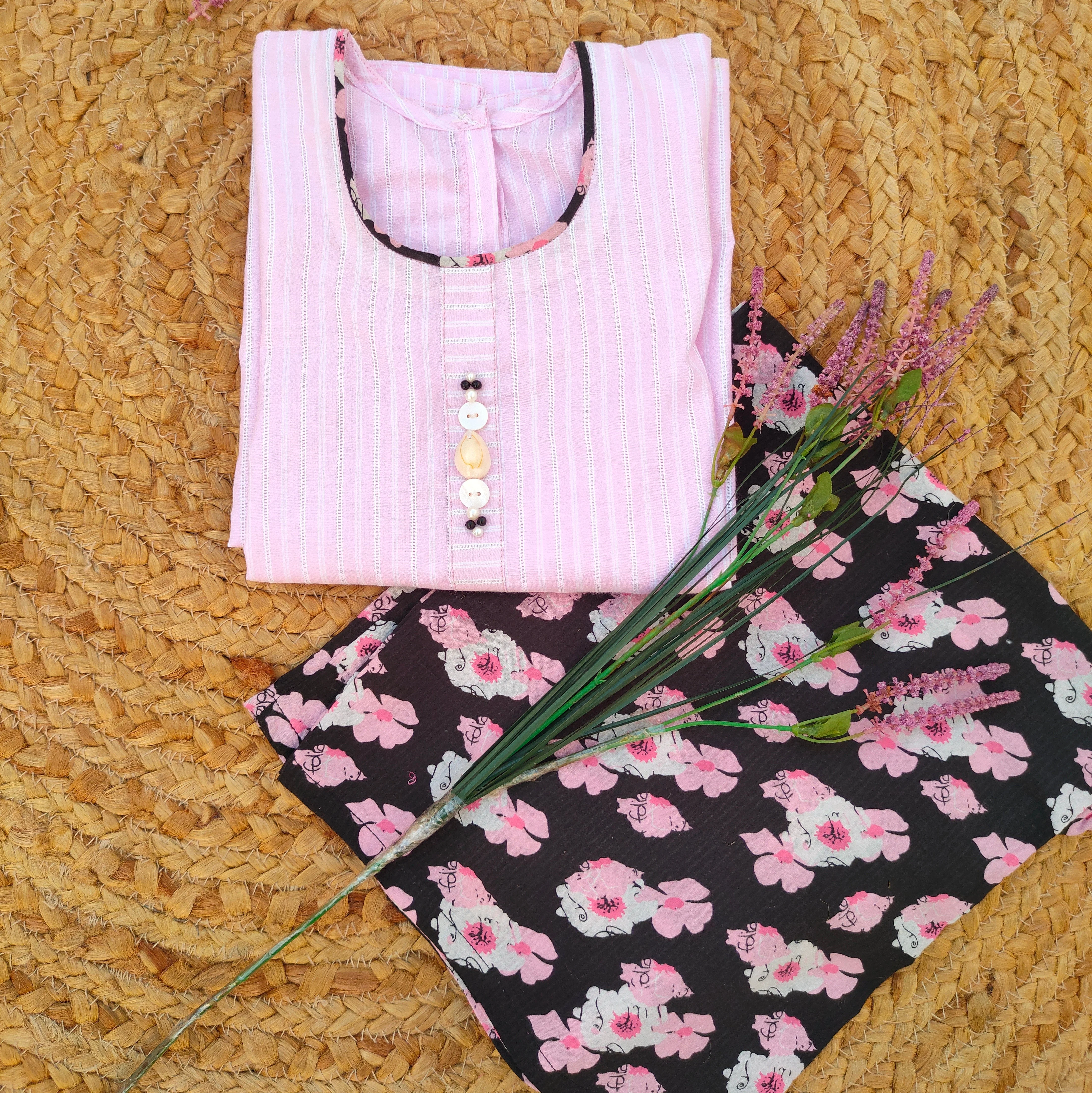 Hiba Fashion Pink and black 2 pcs lawn suit-(TWB-001) - Image 3