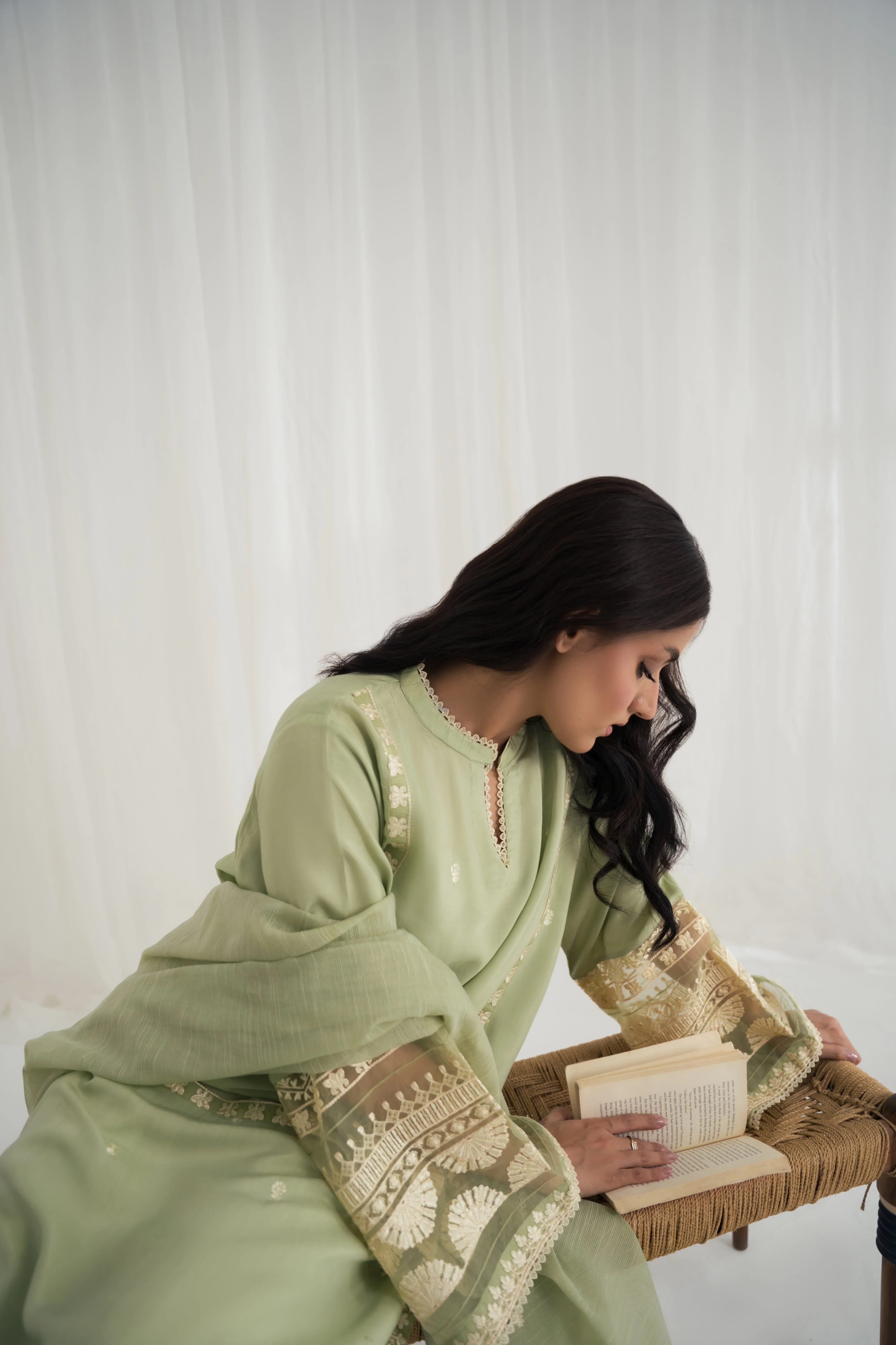 Charaghan By Qariney Stitched 3 Piece Winter Vol-02 Suit-Pistachio - Image 2