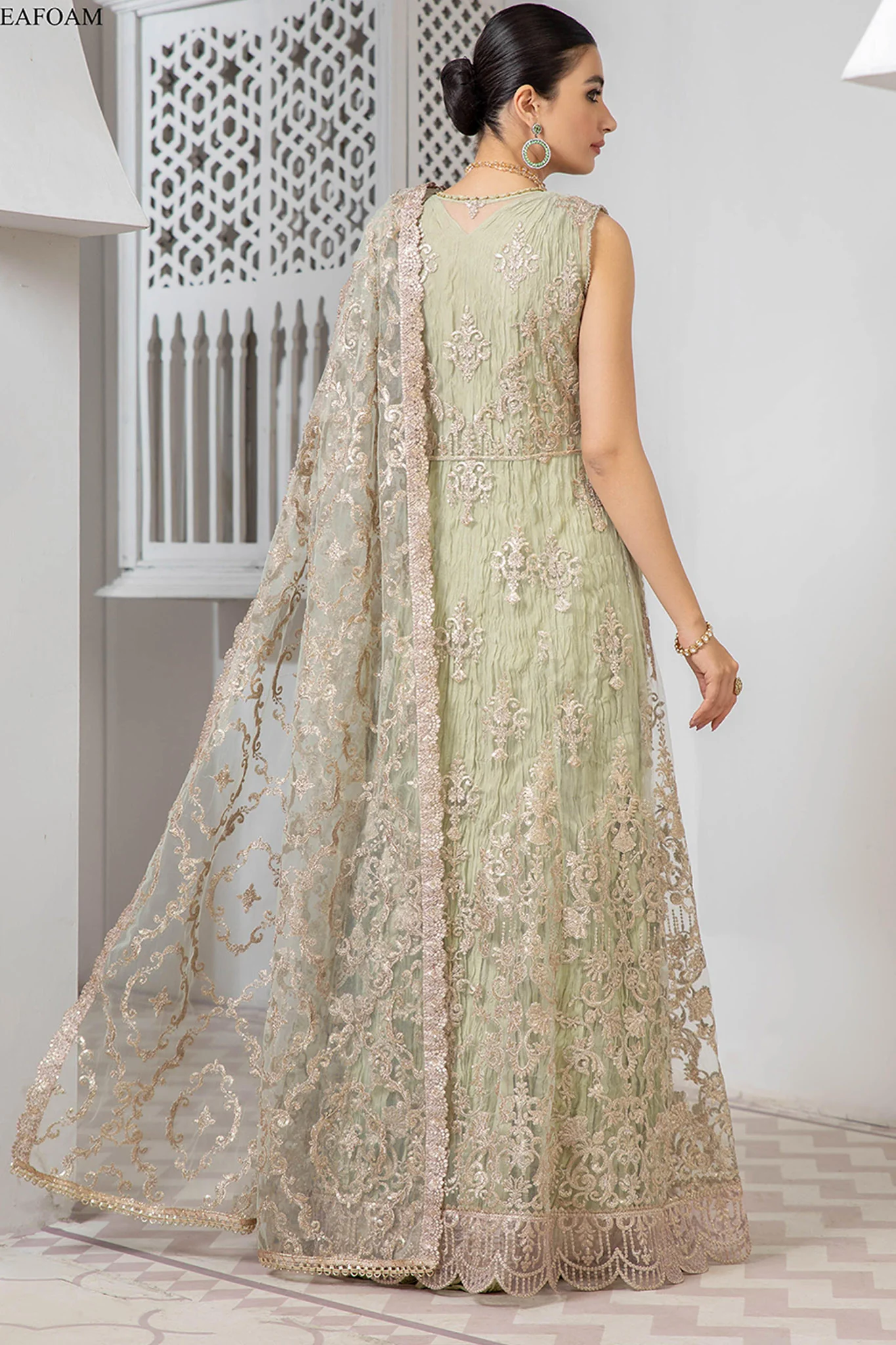Preesia by Zarif Unstitched 3 Piece Luxury Formal Wear Suit-ZP-03 - Image 3