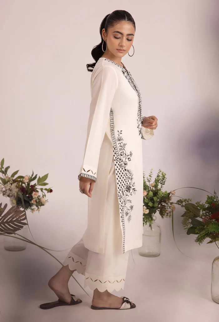 Humdum Stitched 2 Piece Pret Edition 2 Suit-D10 - Image 2