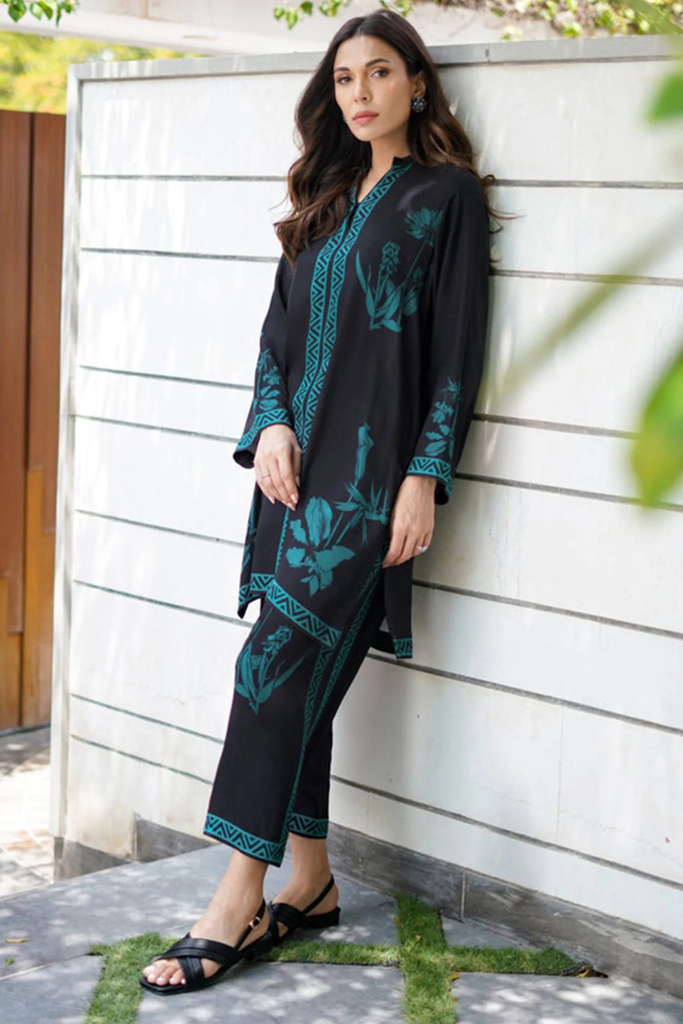 Print Edit By Sahar Unstitched 2 Piece Marina Fall Suit-MT-01 - Image 2