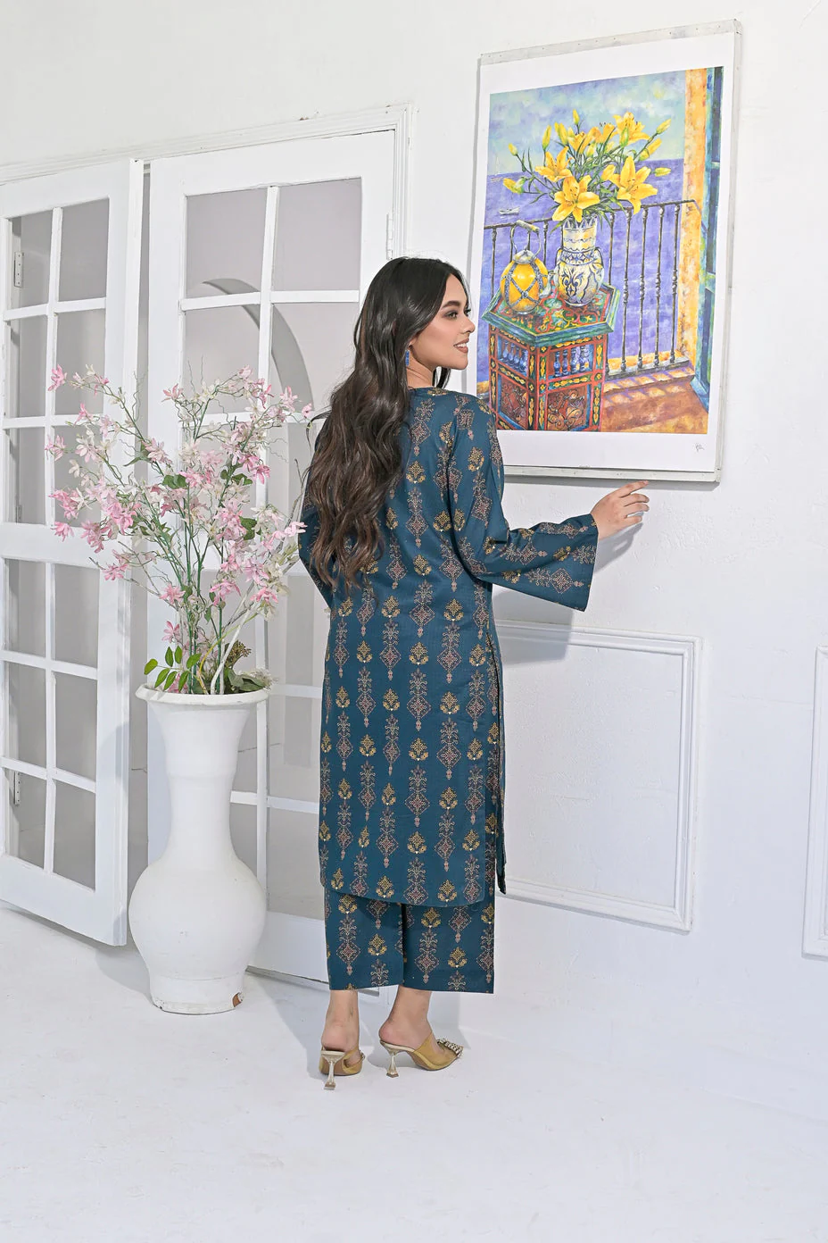 Silcot Stitched Summer Suit-Elegant Teal & Gold Ensemble - Image 5