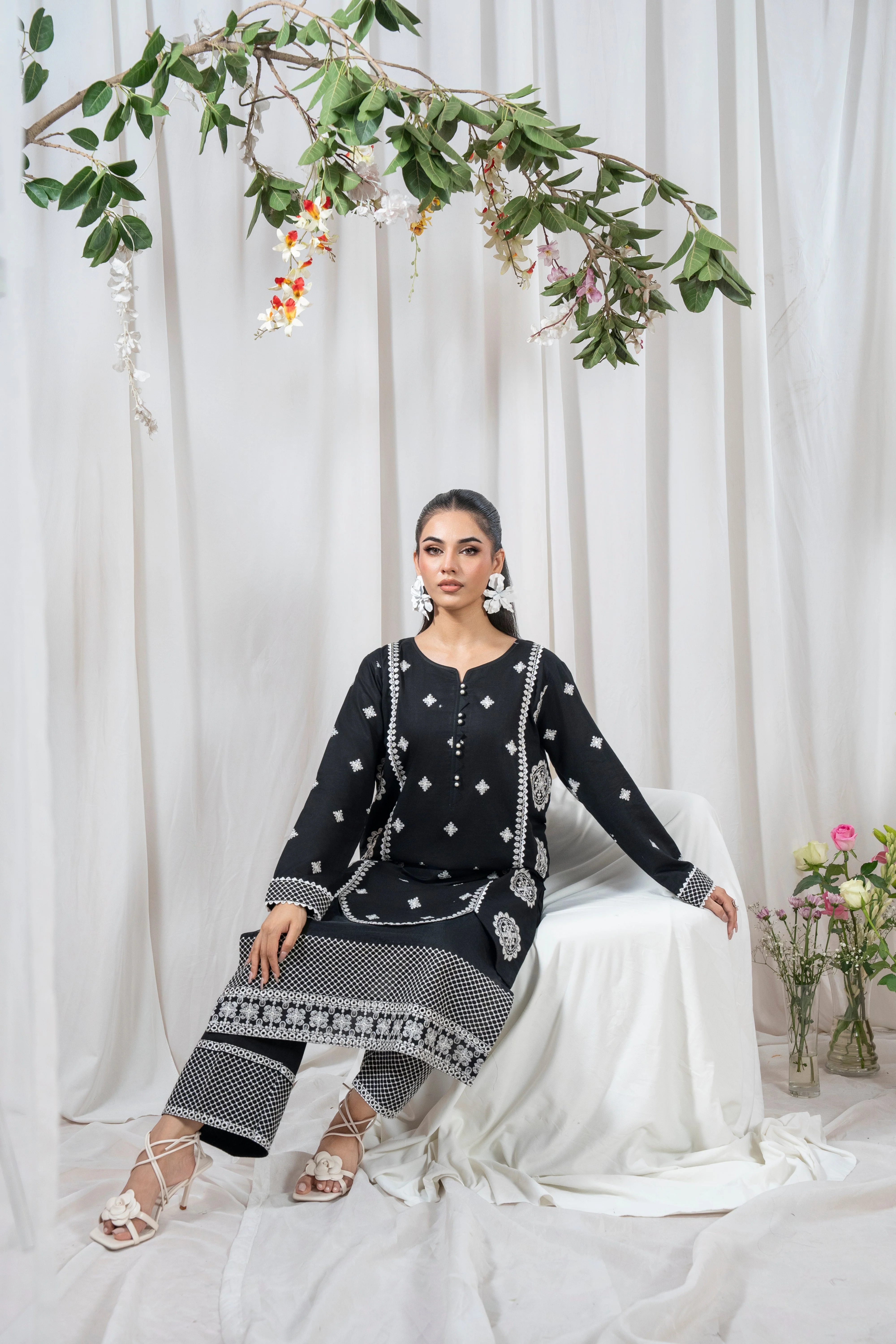 Zoya Zafar Stitched 2 Piece Cotton Suit-Qalamkar Art - Image 5