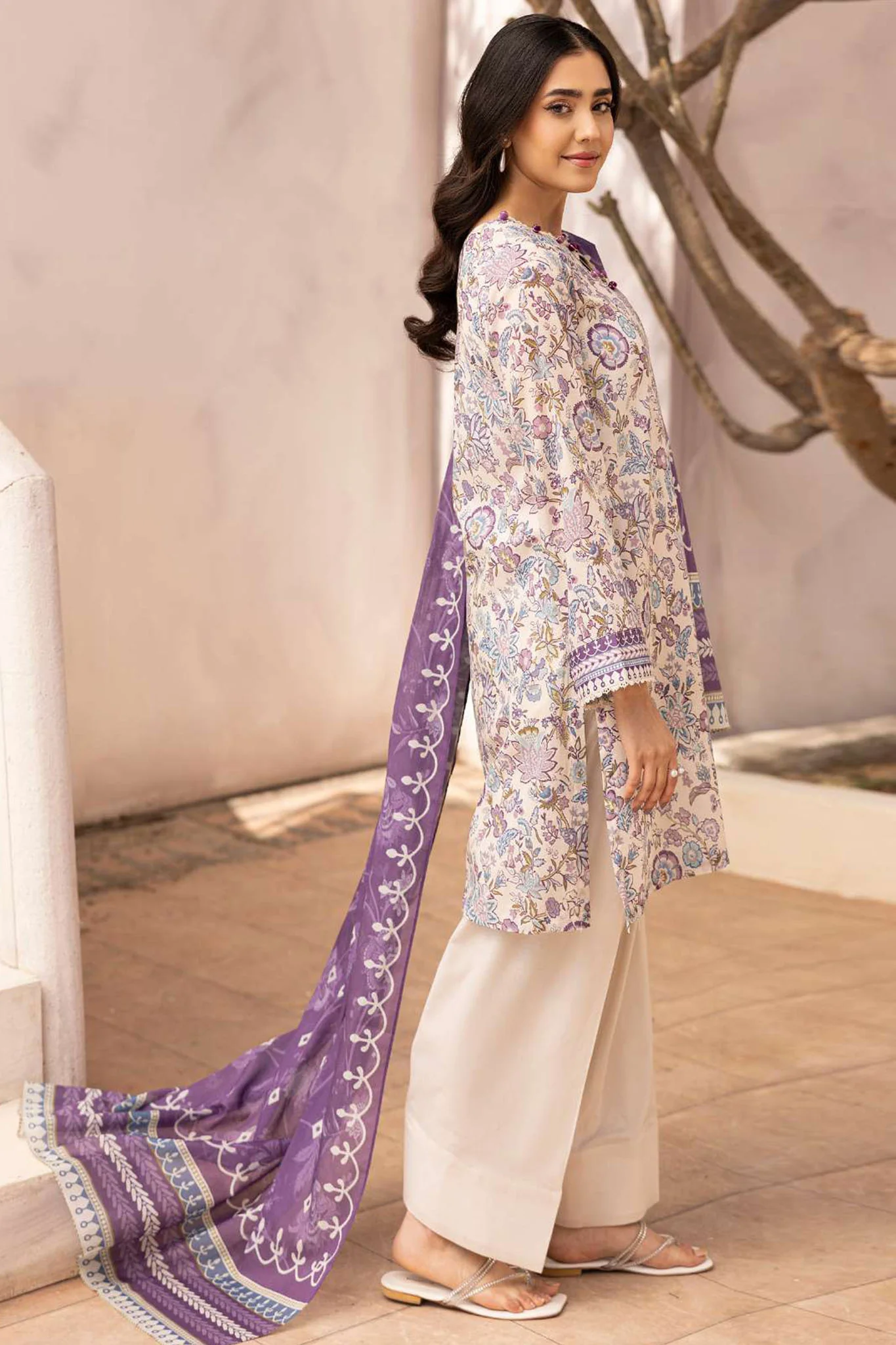 Rang By Motifz Unstitched 3 Piece Printed Lawn Suit-5511-Elma - Image 3
