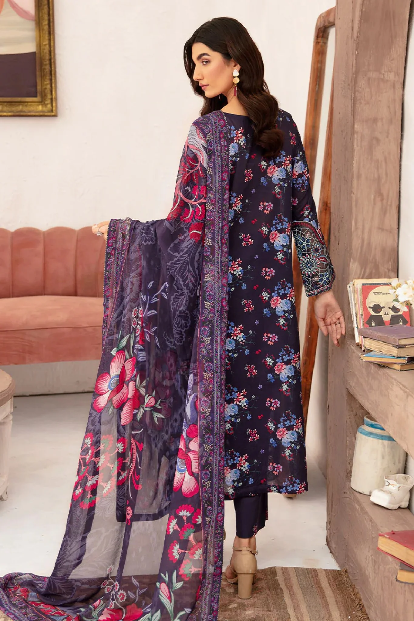 Rangrez By Ramsha Unstitched 3 Piece Luxury Lawn Vol-07 Collection-N-701 - Image 3