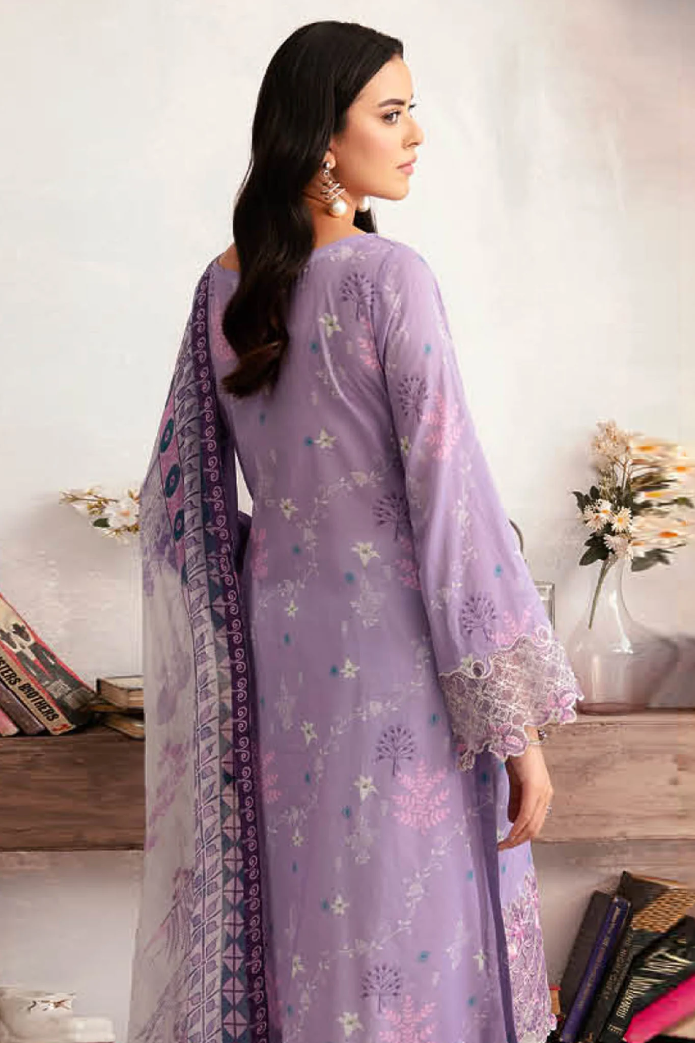 Rangrez By Ramsha Unstitched 3 Piece Luxury Lawn Vol-07 Collection-N-708 - Image 3