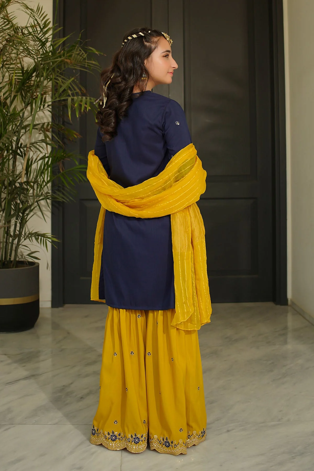 Ochre Clothing Raw Silk Embroidered 3 Pc Suit Suit-MHD-12 - Image 4