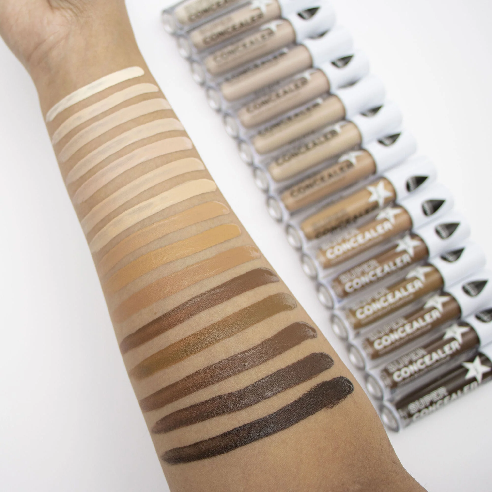 Relove By Revolution Super Concealer Radiant Matte C6 3ml - Image 3