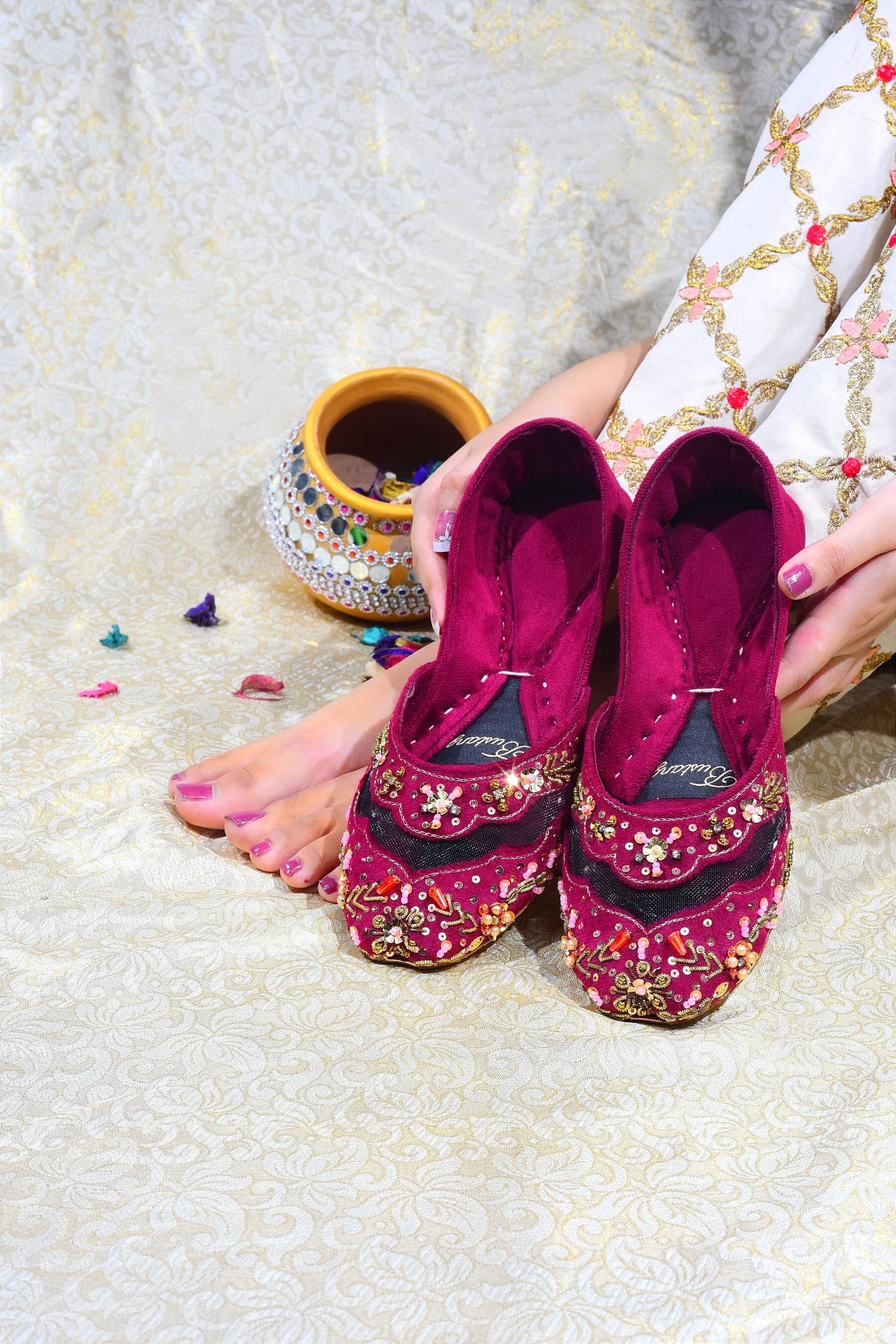 Bustangi Rosania - Image 4