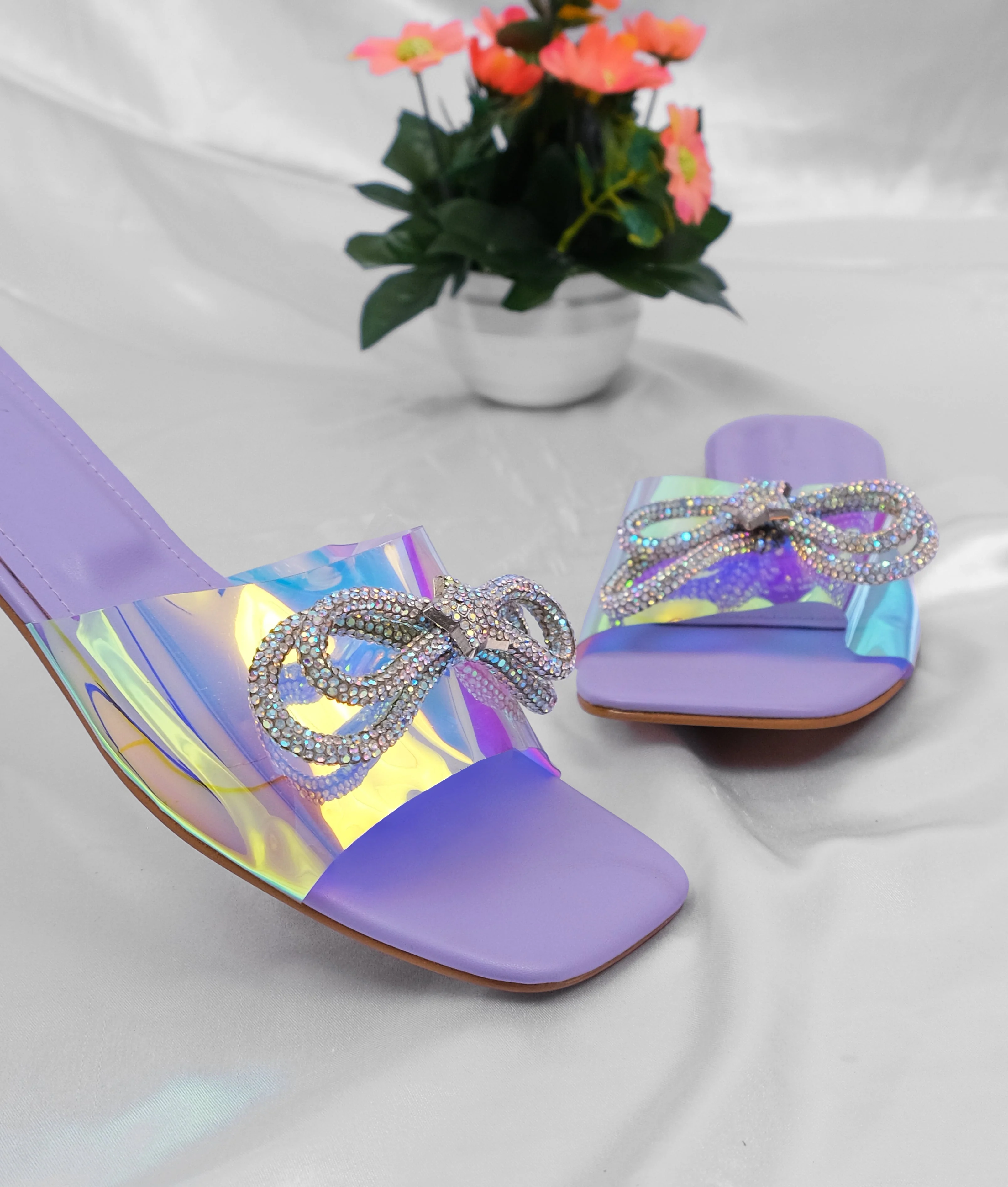 RTW Creation - Casual lilac slip-on - Image 4