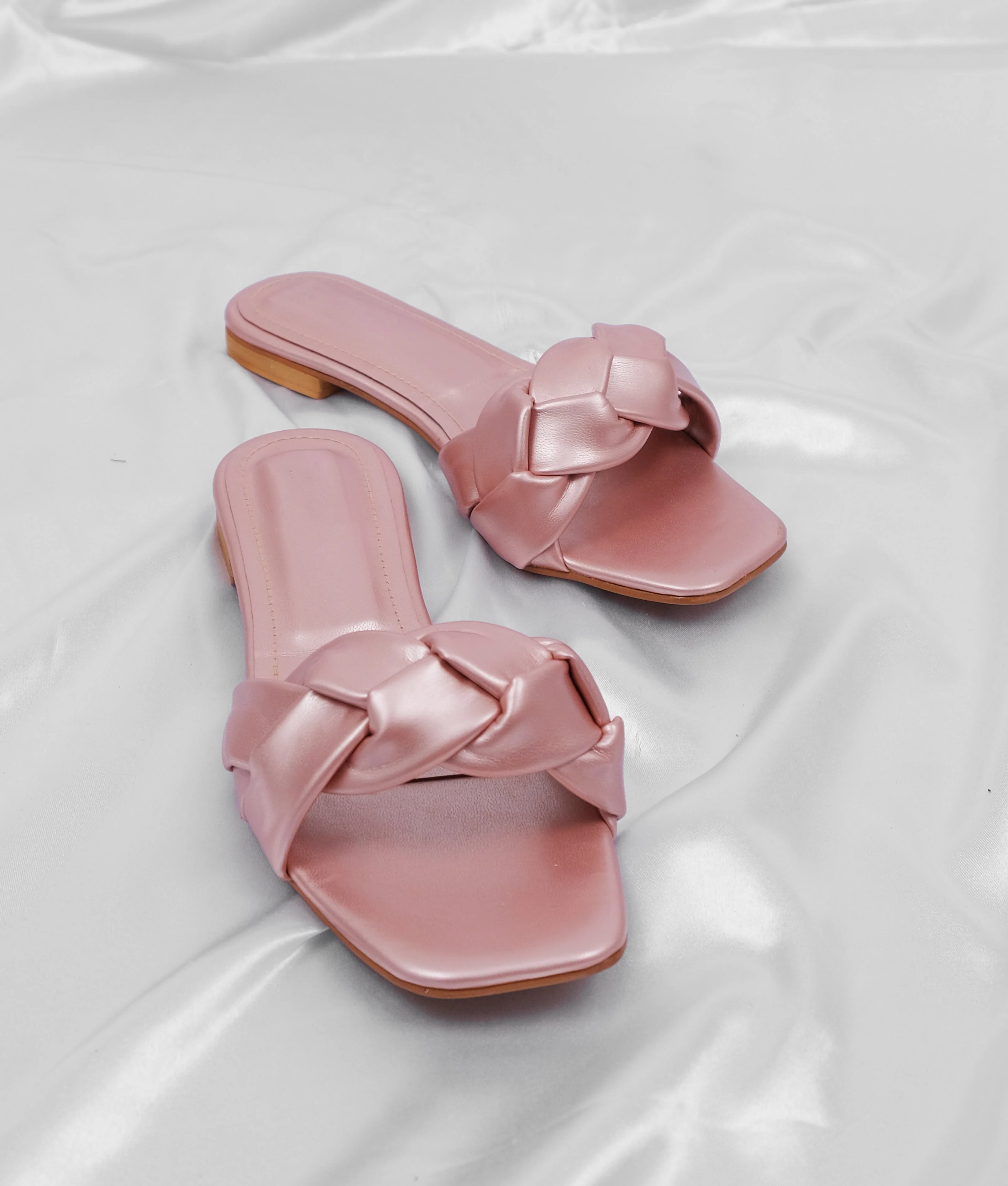 RTW Creation - Formal pink slip-on - Image 6