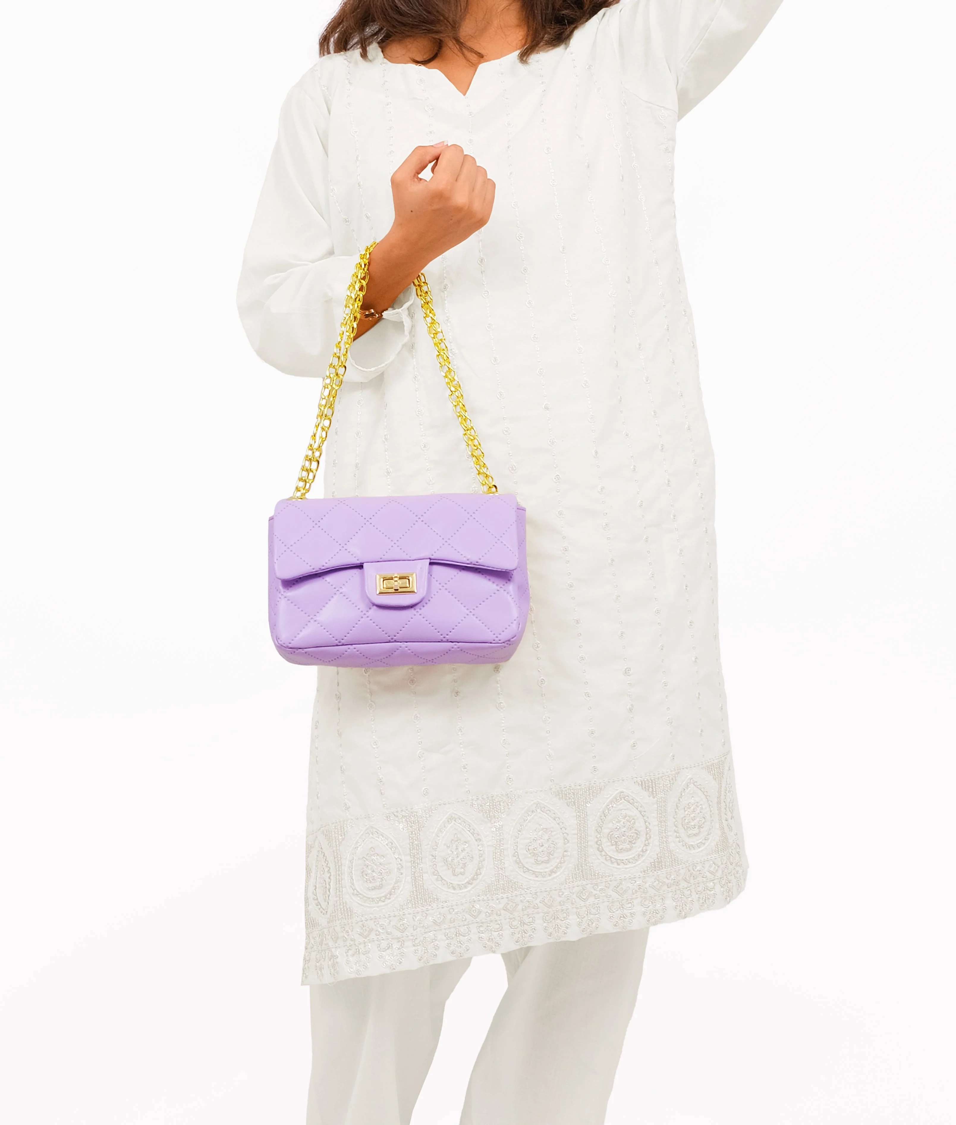 RTW Creation - Purple quilted mini bag with chain - Image 2