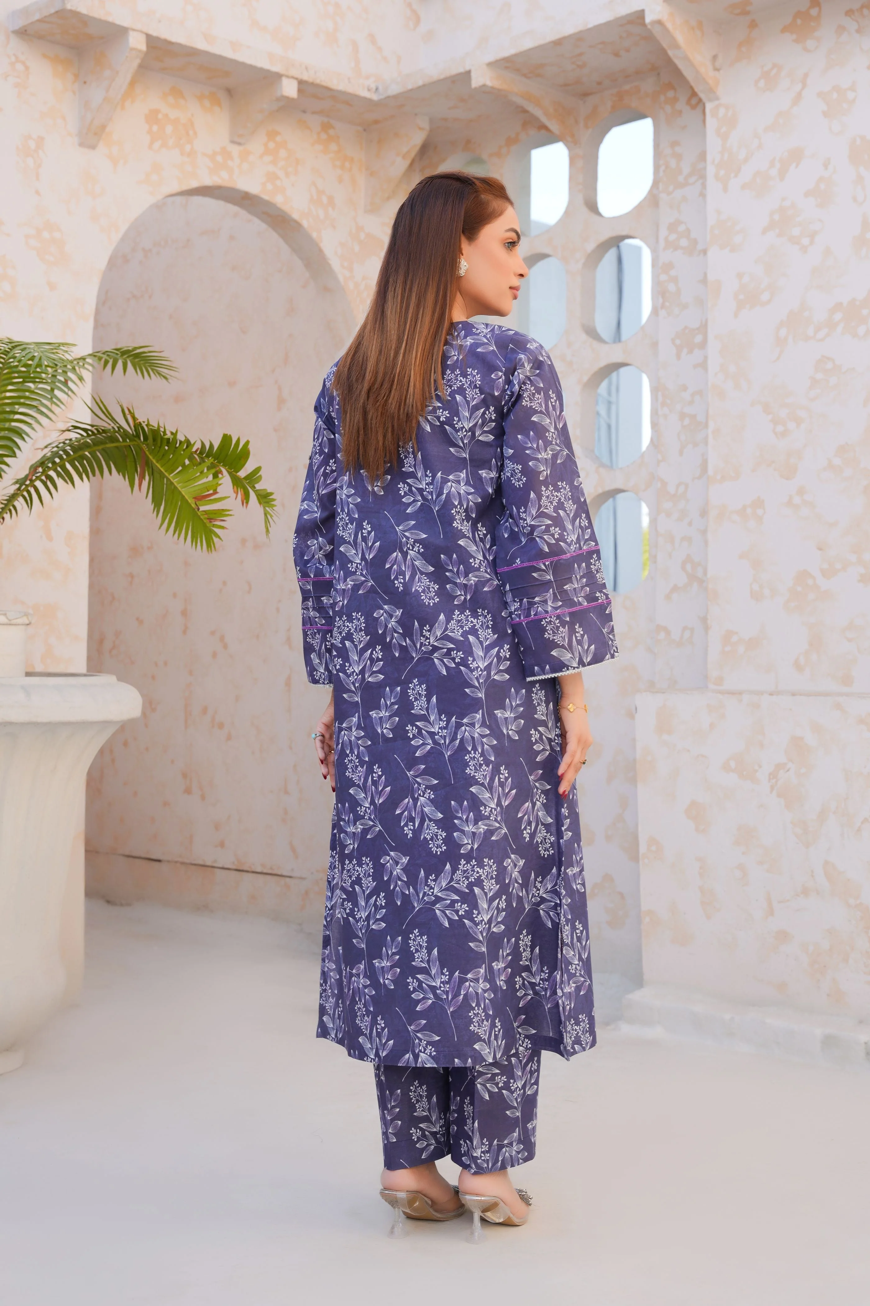 Threads & Weaves Stitched 2 Piece Lawn Suit-Regal Purple Floral Lawn Suit-RTWL25102 - Image 4