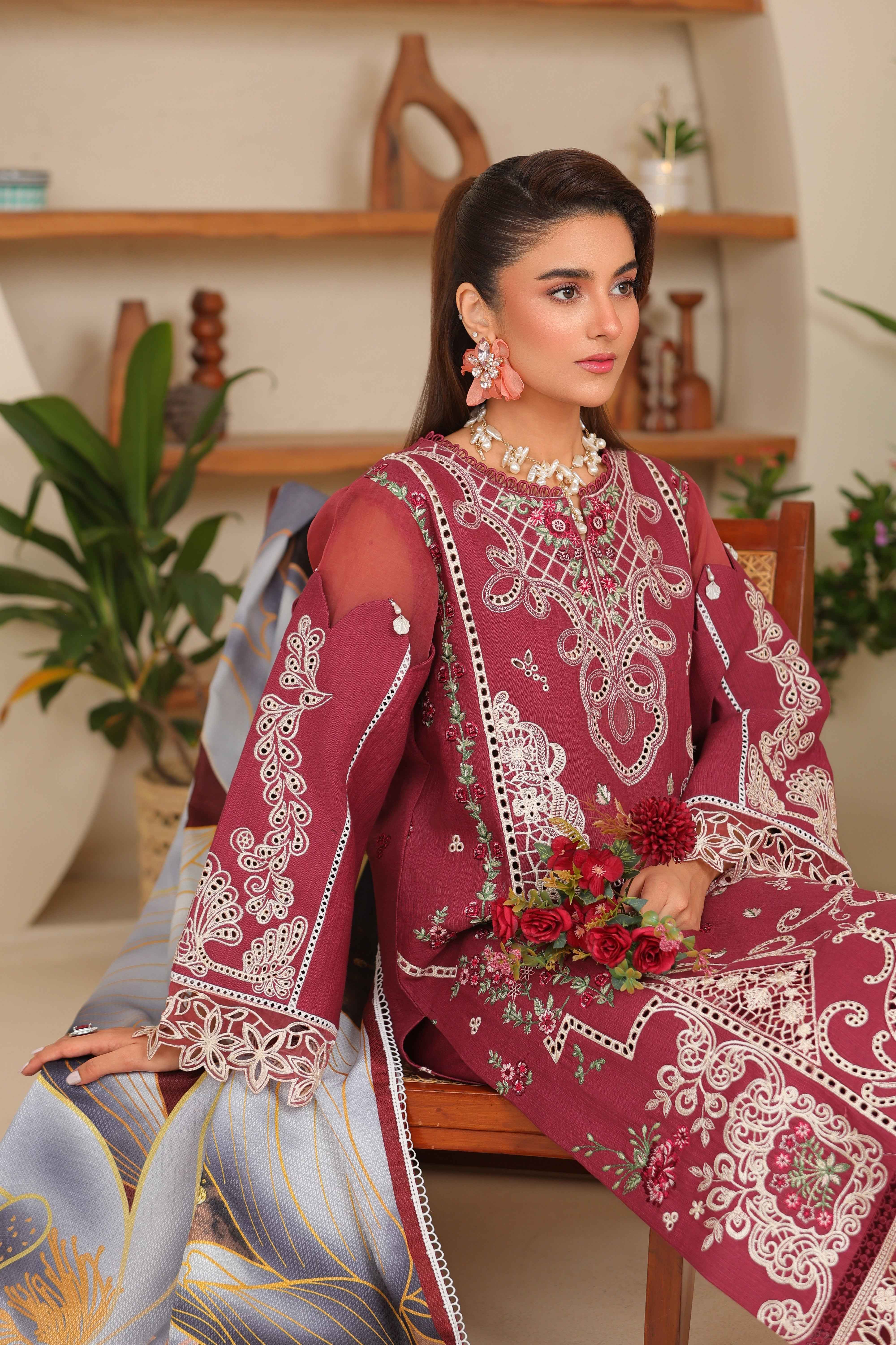 Sahiba By Huma Gul Unstitched 3 Piece Premium Winter Suit-Rubra HG-304 - Image 3
