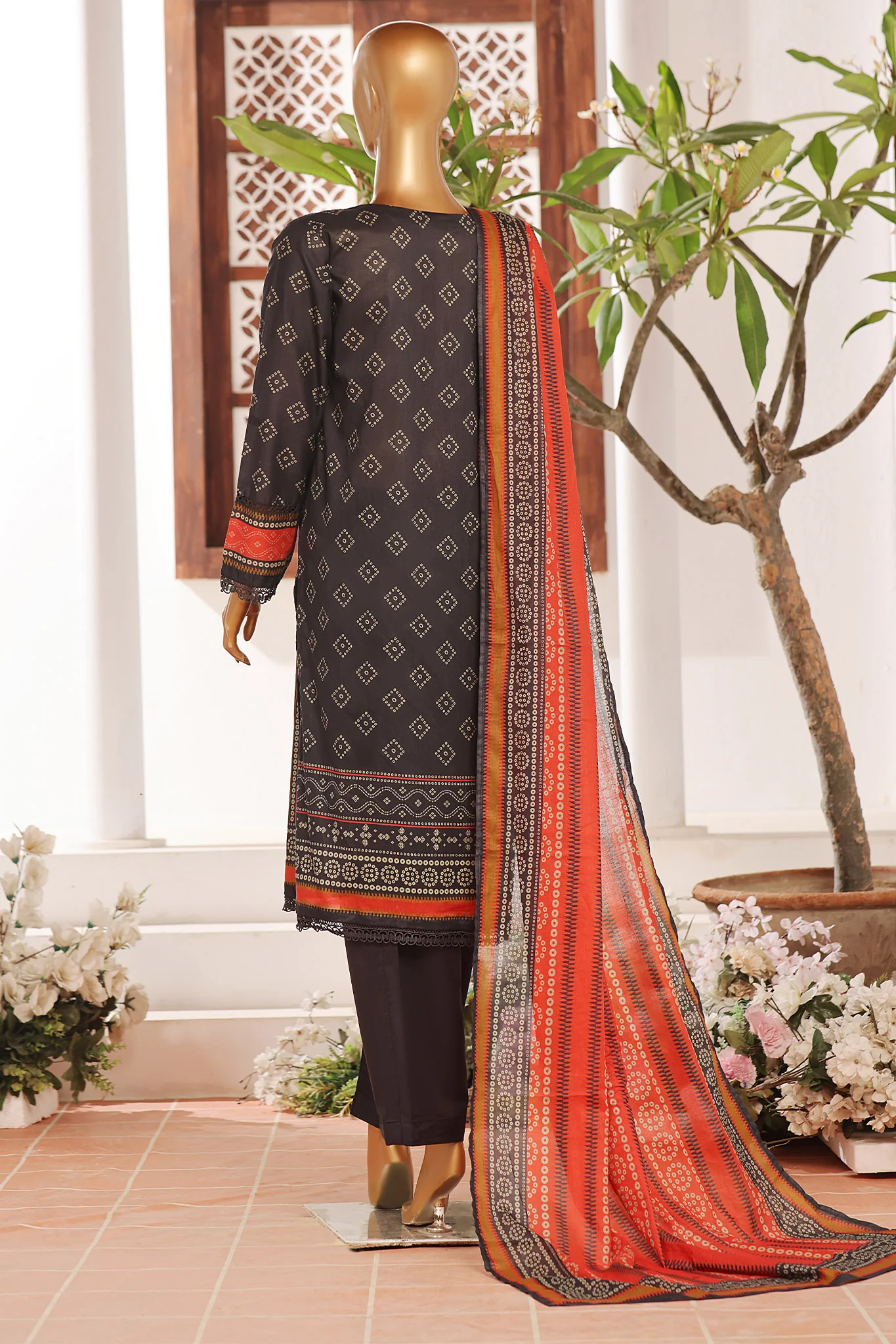 Sada Bahar Stitched 3 Piece Emb Summer Lawn Suit-D-11491-Black - Image 3