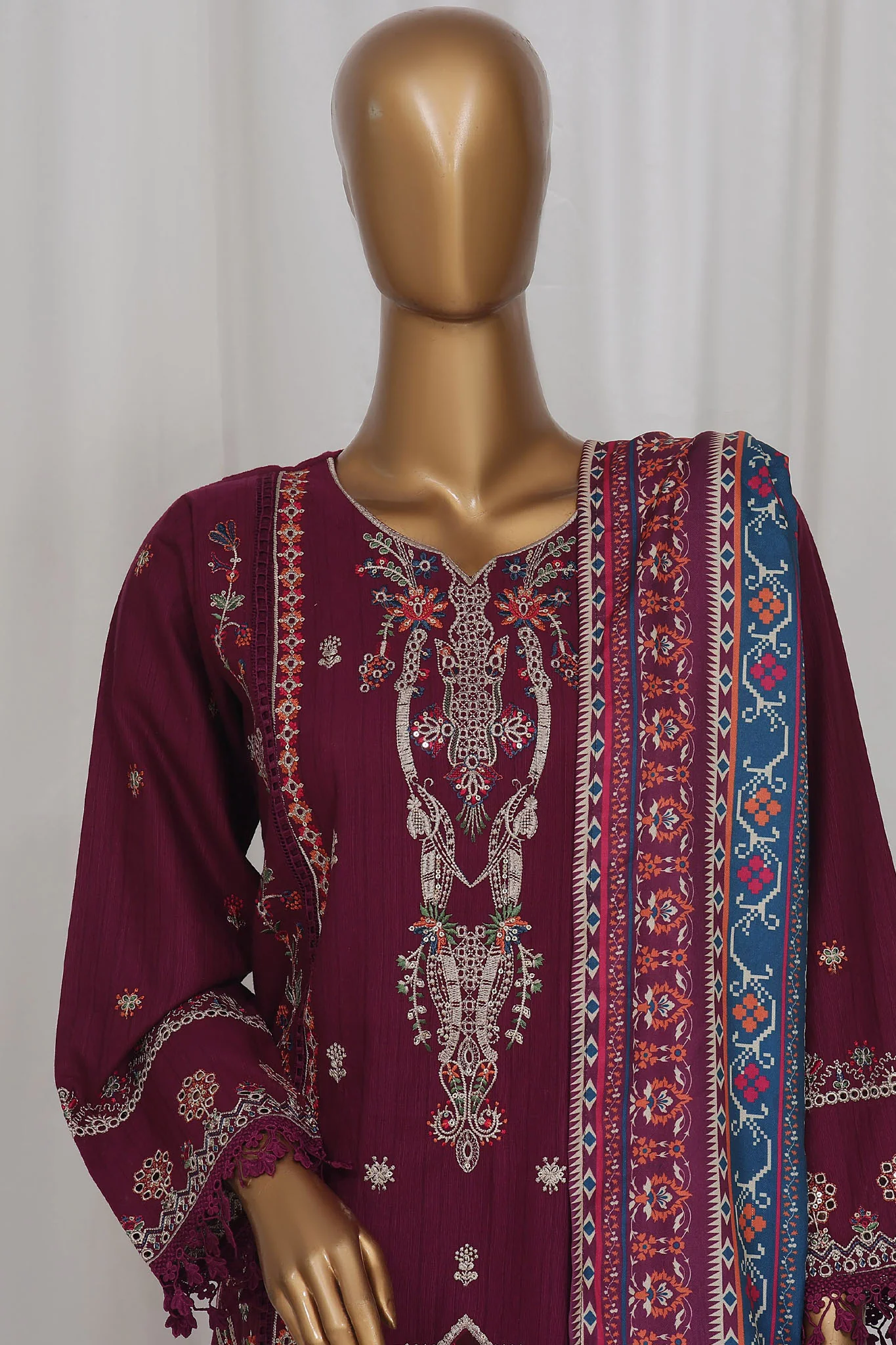 Sada Bahar Stitched 3 Piece Luxury Emb Khaddar Vol-01 Suit-LEK-23-Purple - Image 2