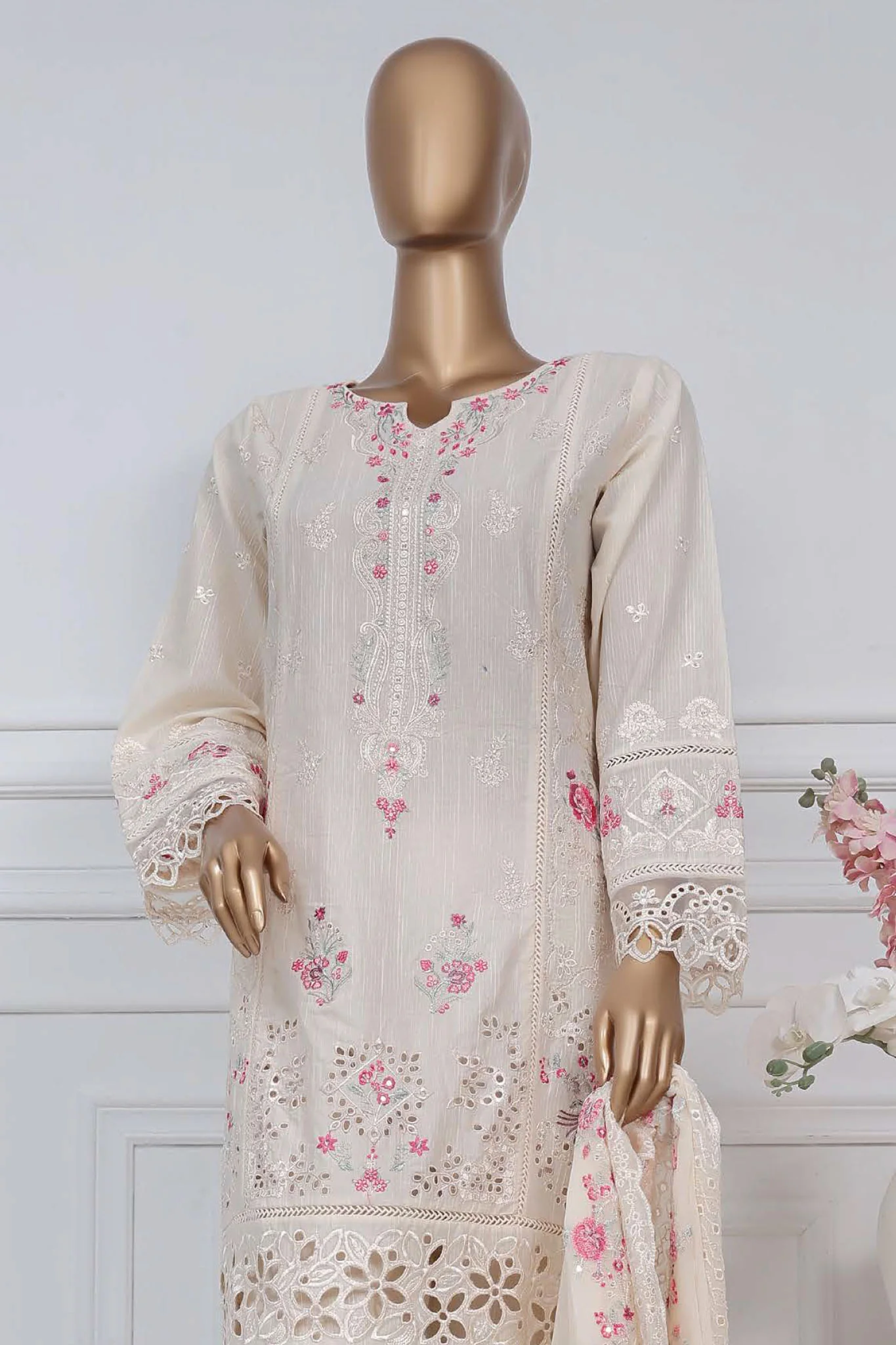 Sada bahar Stitched 3 Piece Luxury Emb Spring Vol-02 Collection-LEL2-MK-31-Off White - Image 2