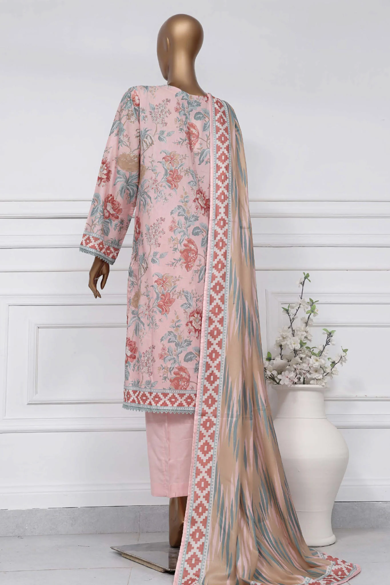 Sada Bahar Stitched 3 Piece Printed Lawn Vol-01 Suit-PR-9471-Pink - Image 3