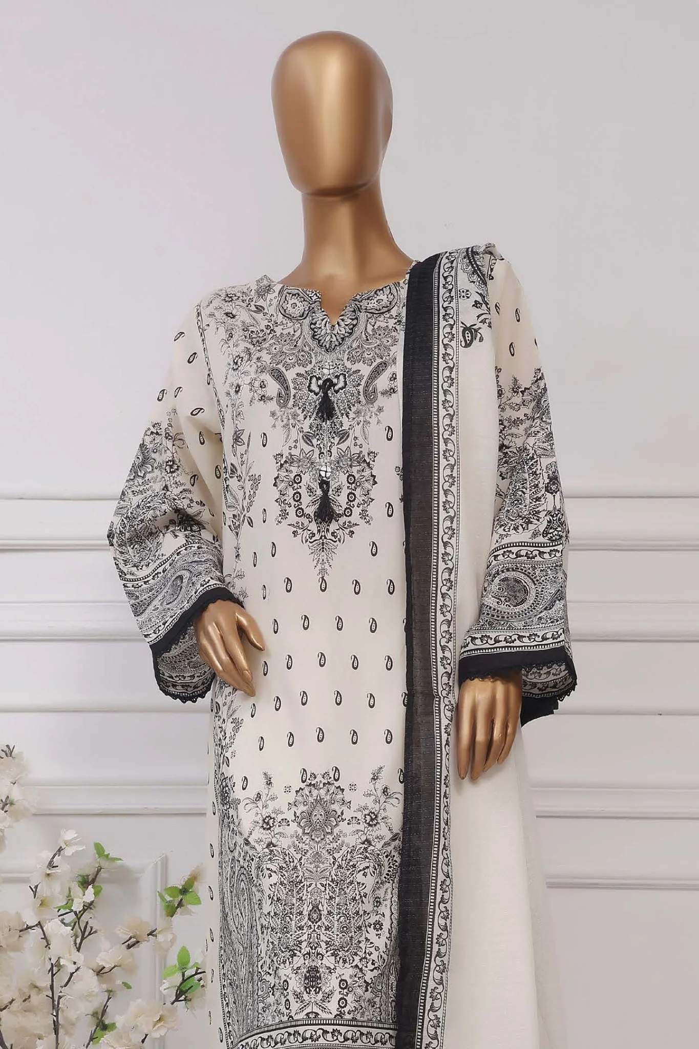 Sada Bahar Stitched 3 Piece Printed Lawn Vol-04 Suit-PR-9519-Black - Image 2