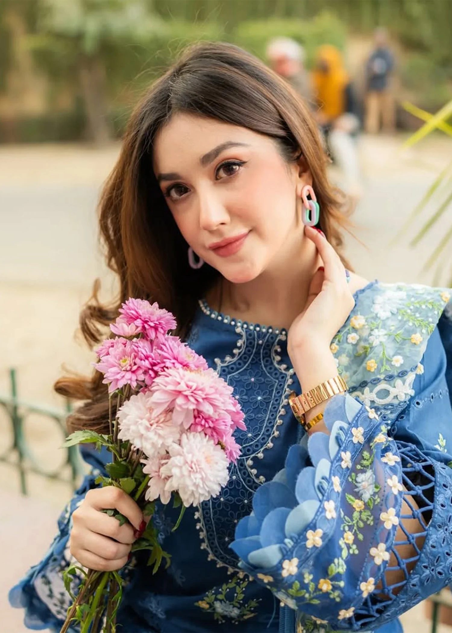 Sardinia Unstitched 3 Piece Lawn Collection-Sapphire Flora - Momina Faiq Bajwa - Image 2