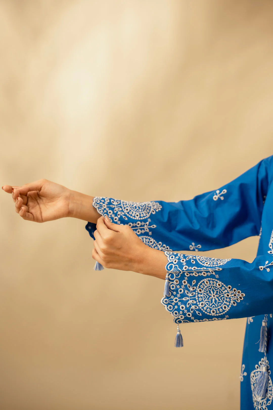 Zouj Unstitched 3 Piece Chikankari Lawn Edit Suit-Sapphire Spark - Image 7
