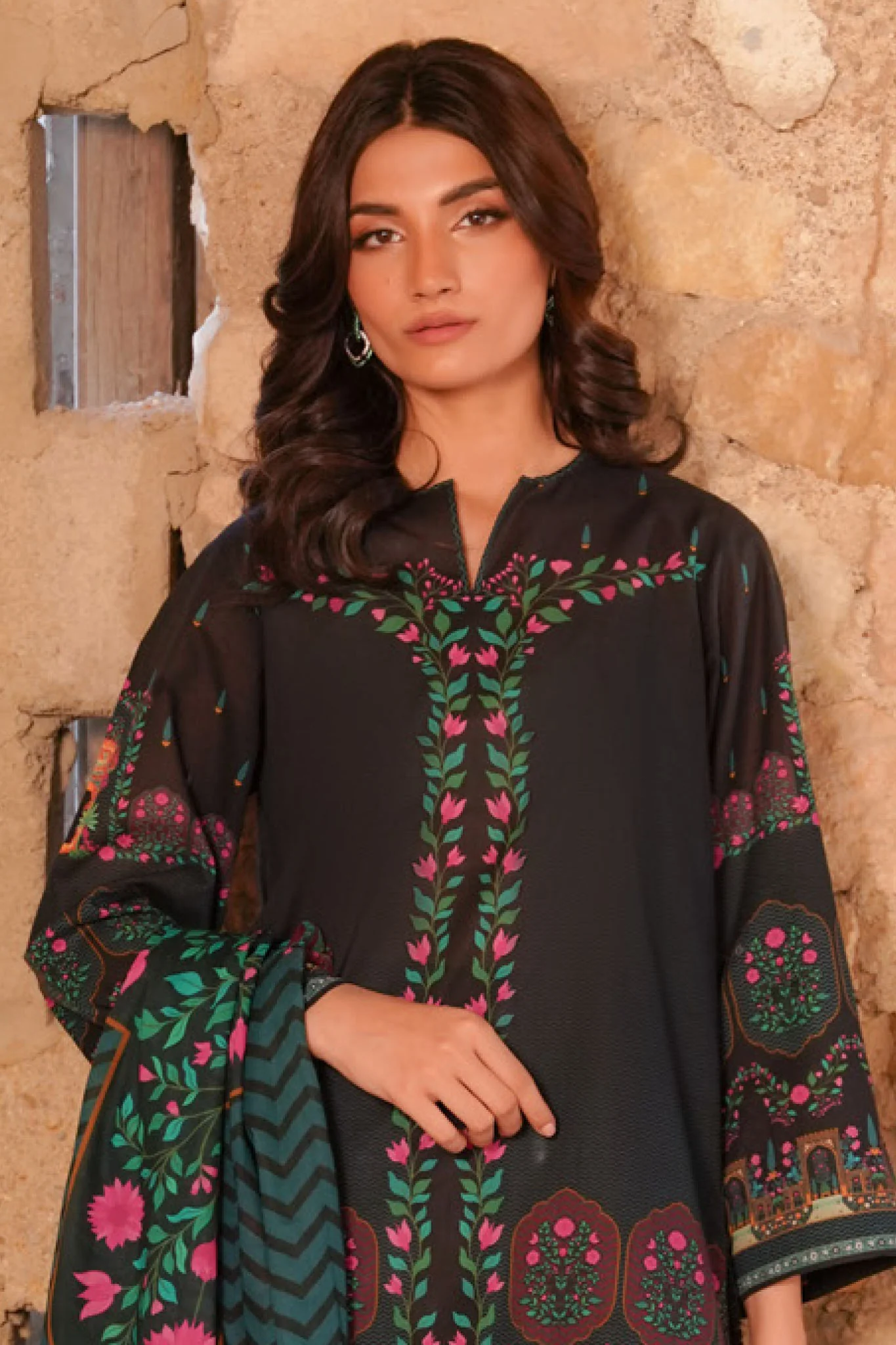 Selene By Sahar Unstitched 3 Piece Printed Lawn Vol-02 Suit-CL-V2-S25-04 - Image 2