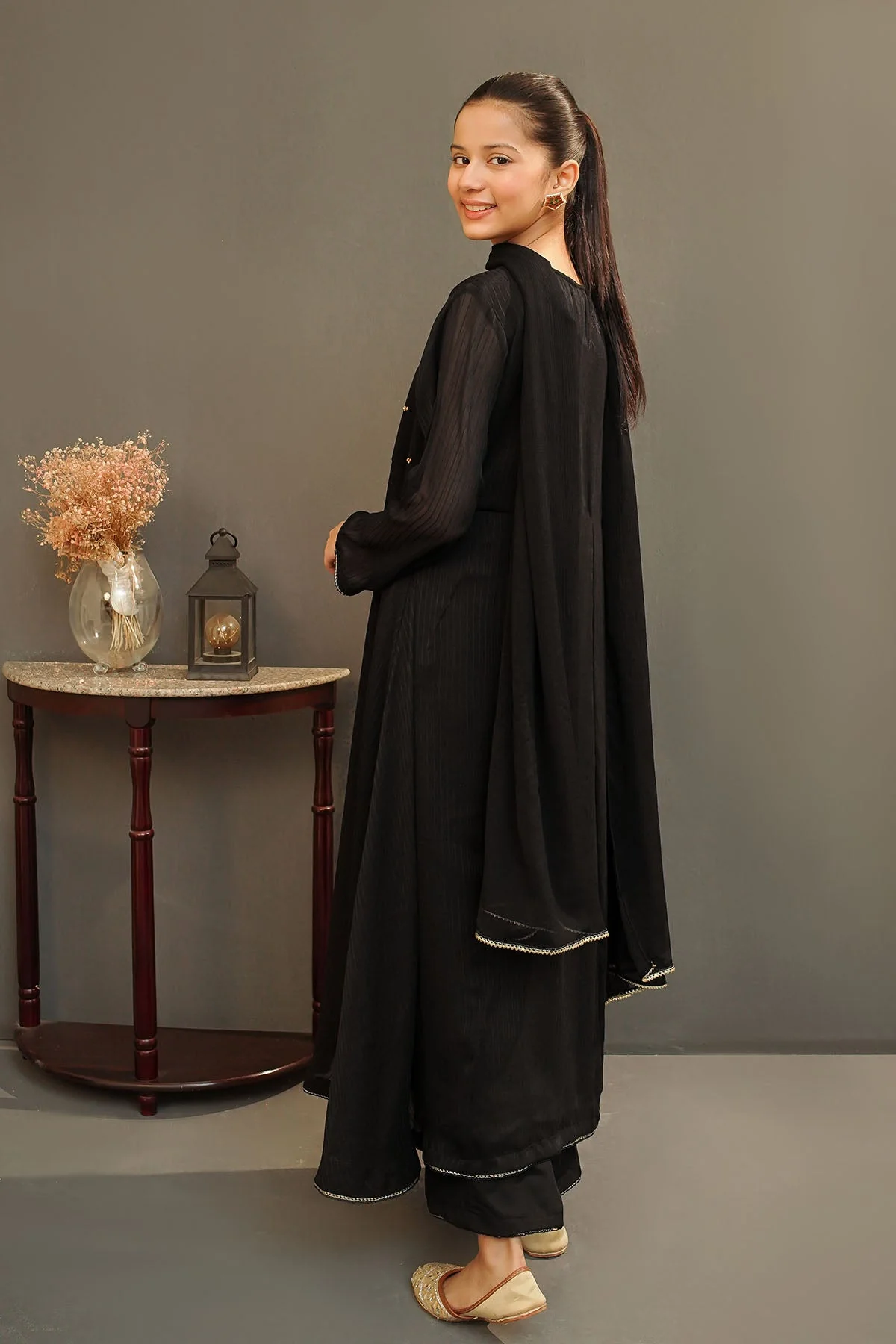 Ochre Clothing Girls Full Suits Chiffon Hand Adda Work 3 Pc Suit - Image 6