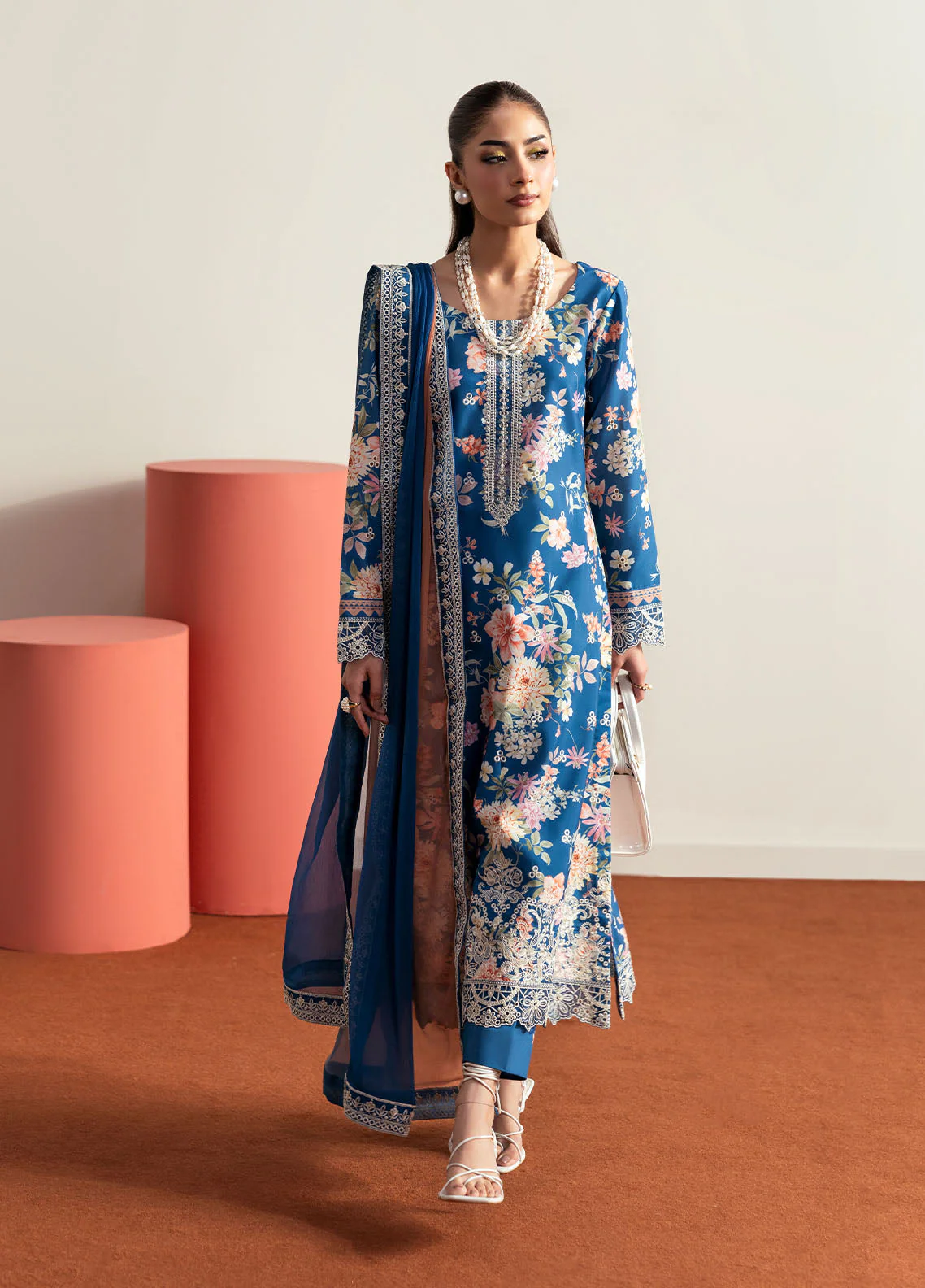 Gulaal Stitched 3 Piece Basic Lawn Suit-Serenade - Image 8